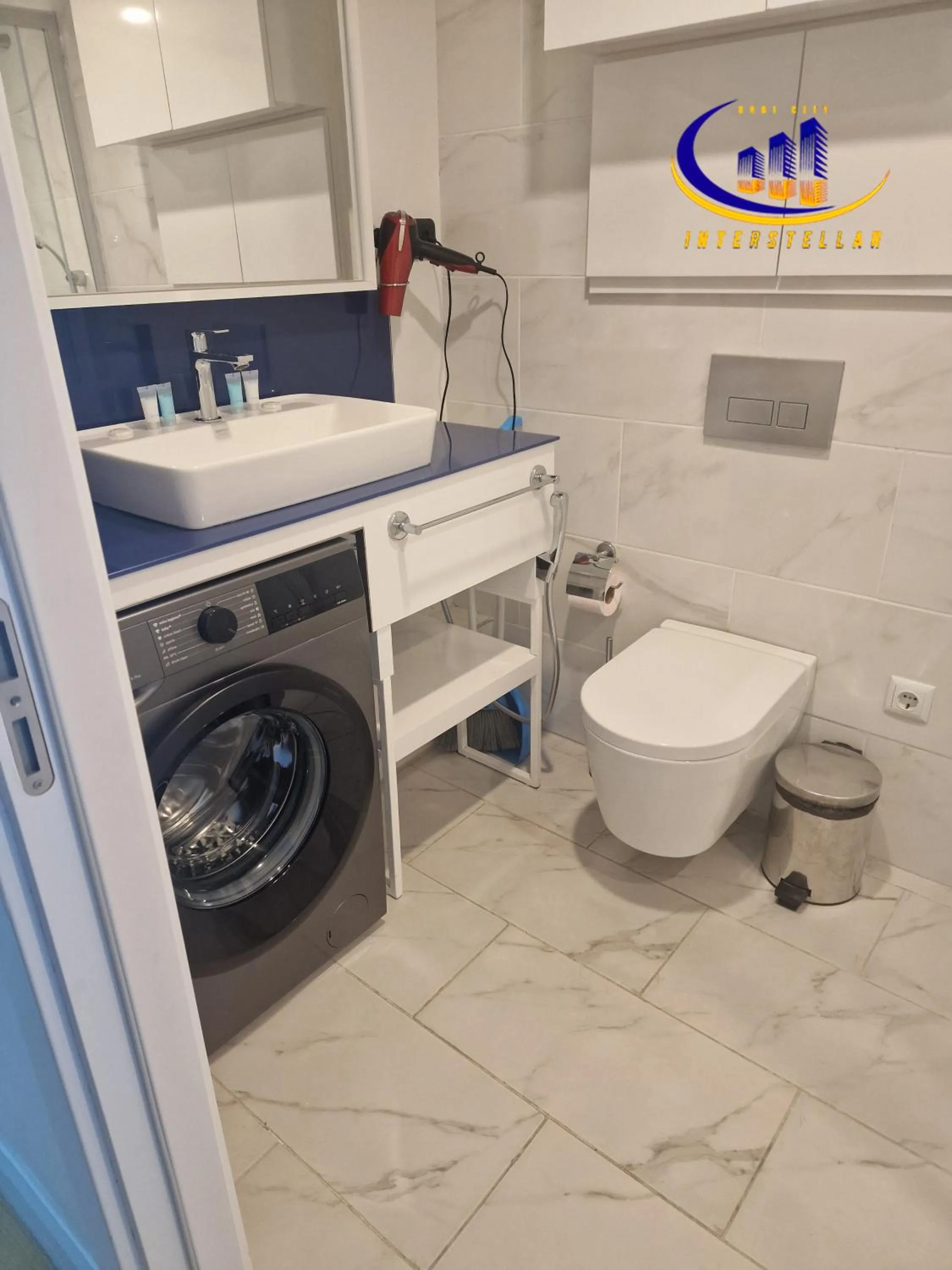 Toilet in INTERSTELLAR ☆ ORBI CITY