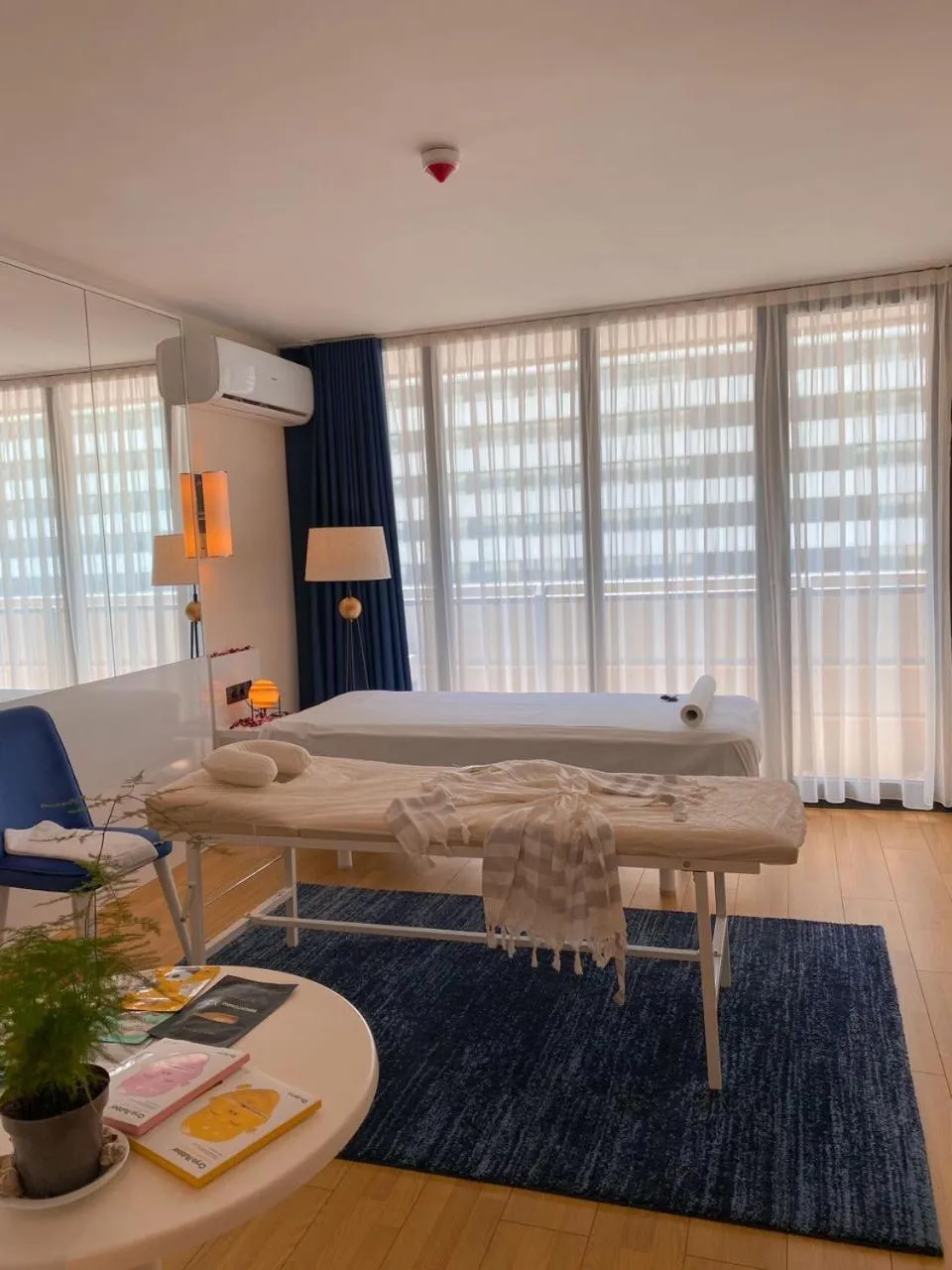 Massage in INTERSTELLAR ☆ ORBI CITY