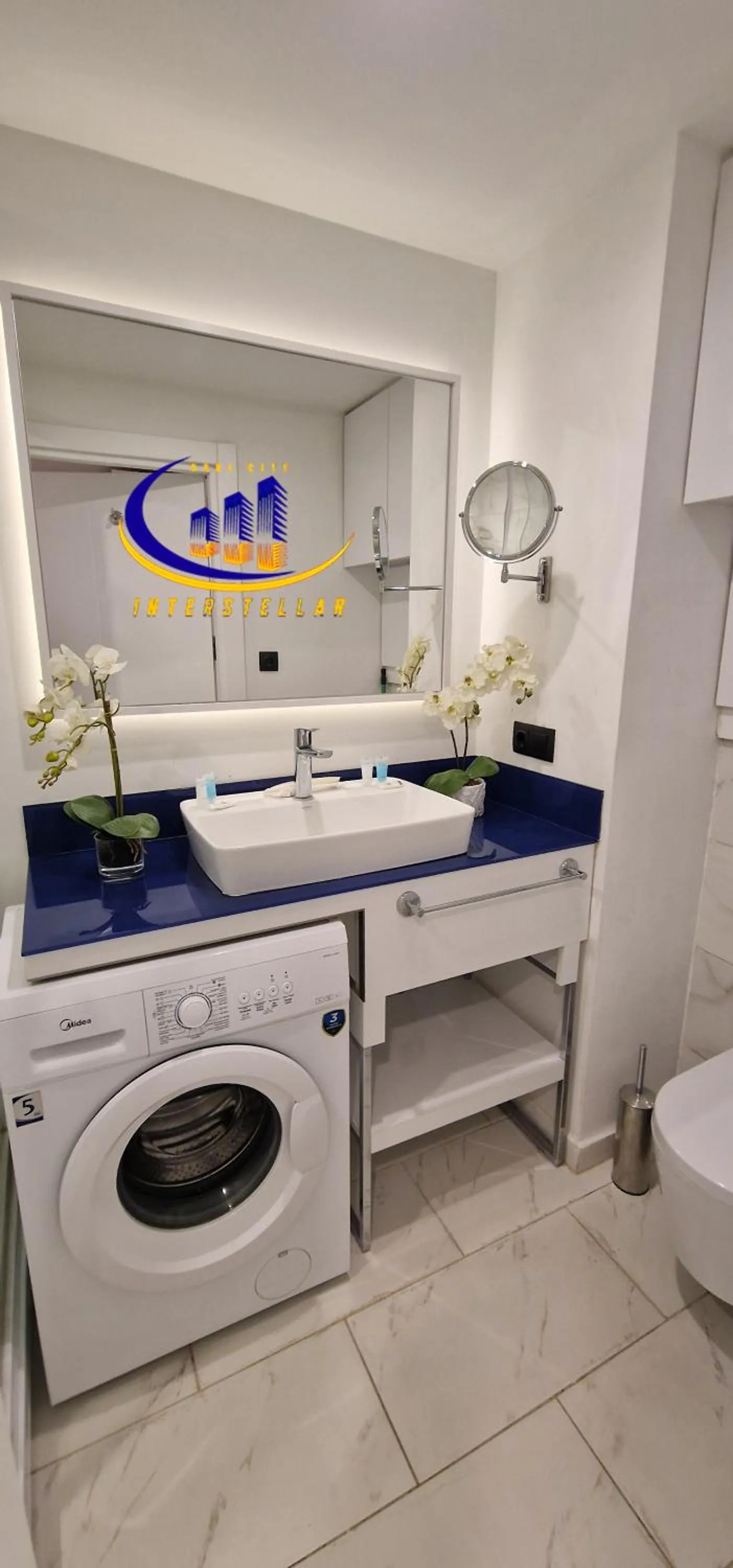 Toilet in INTERSTELLAR ☆ ORBI CITY