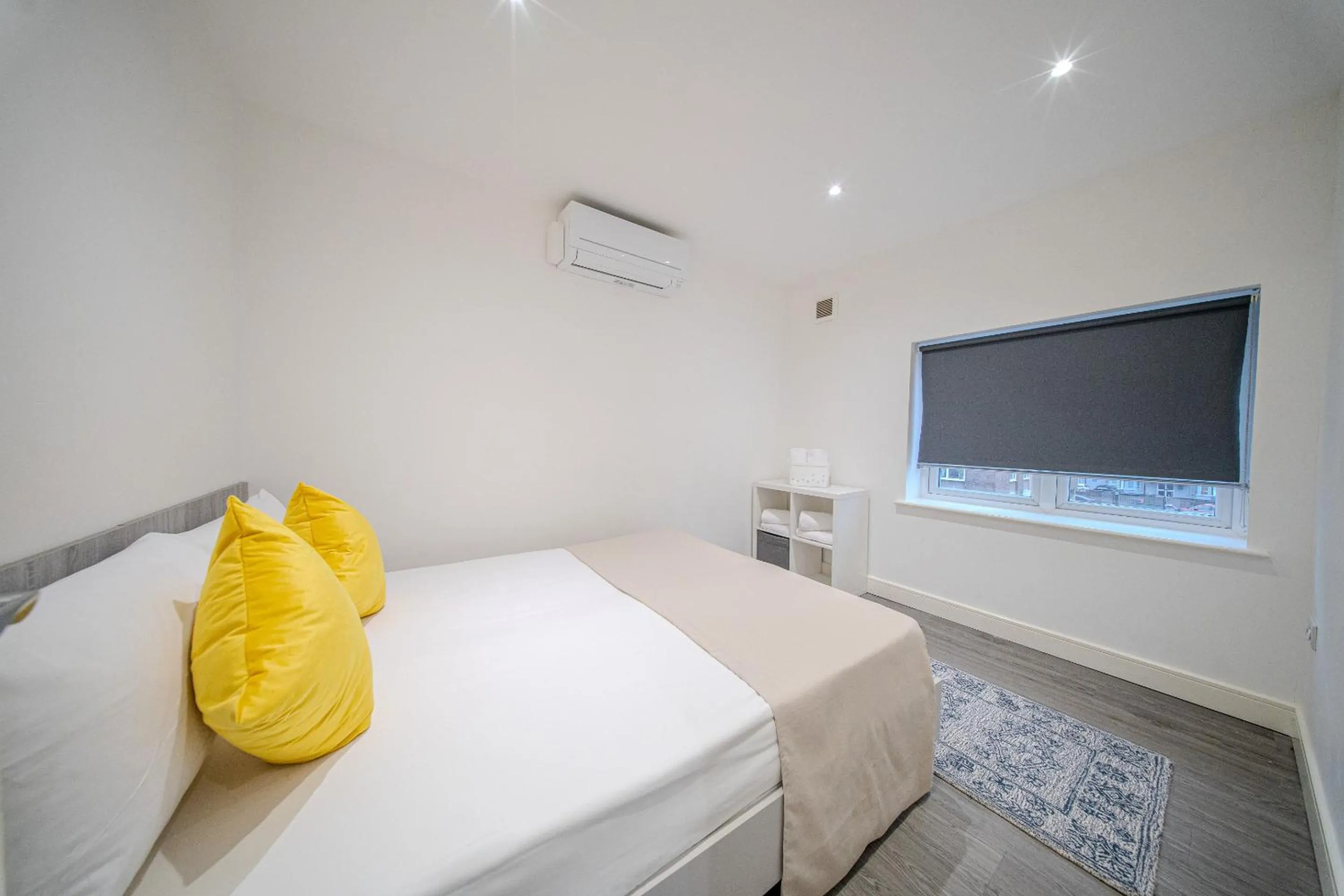 Bedroom, Bed in Ilford Luxury Apartments