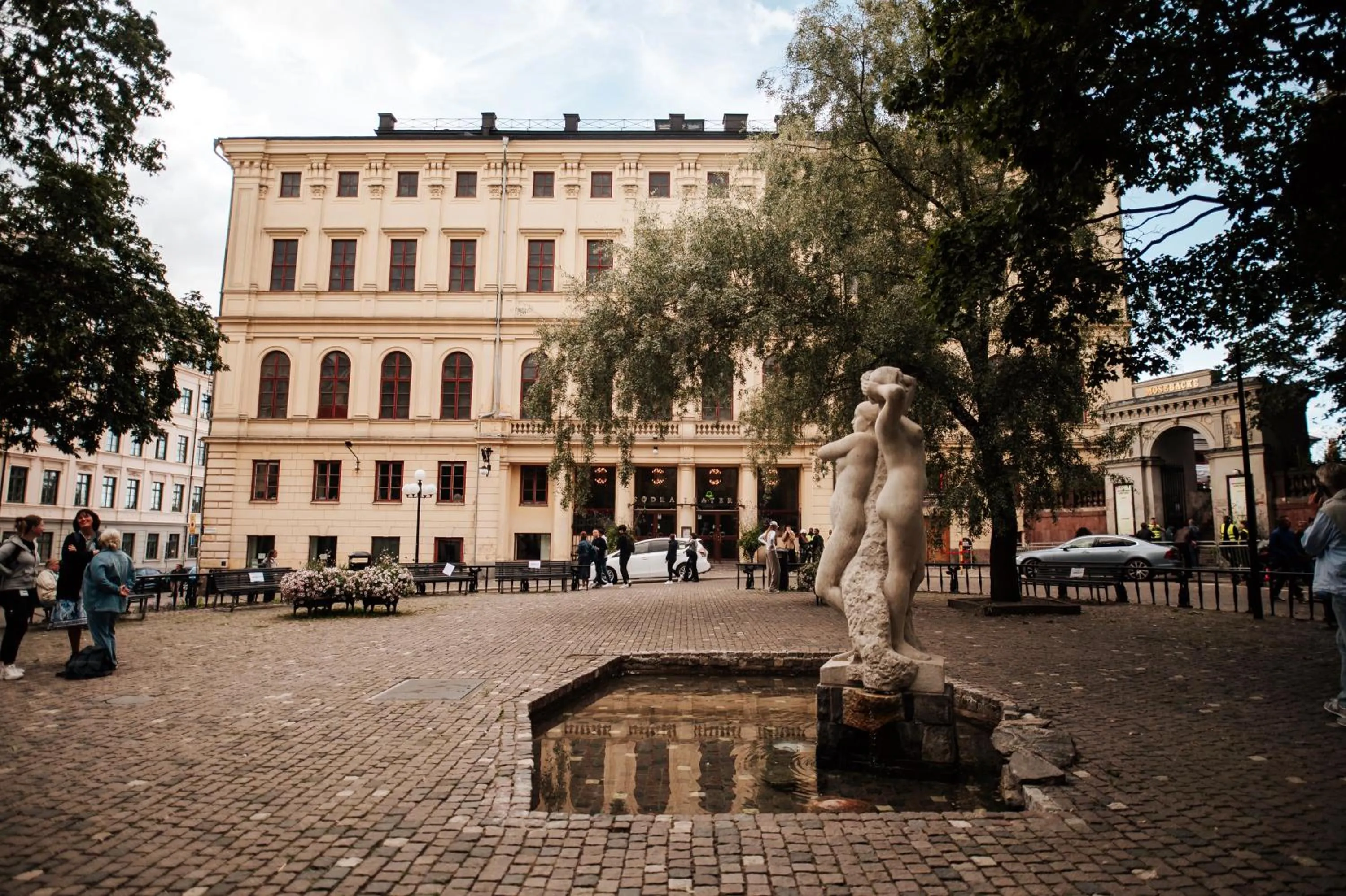 Nearby landmark in Guldgränd