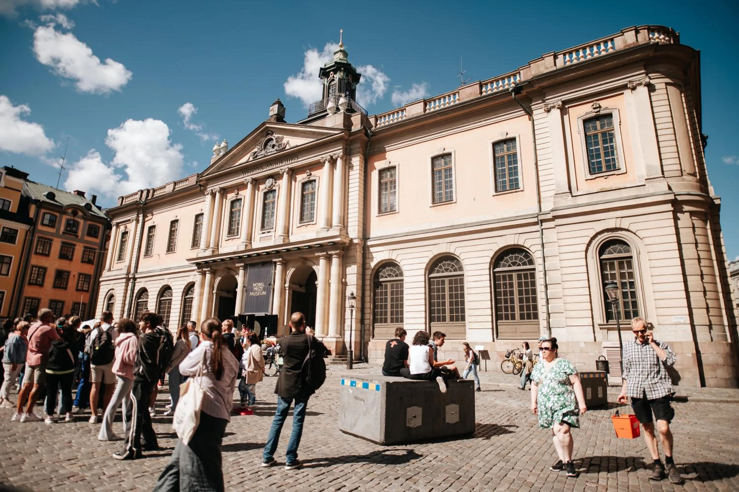 Nearby landmark in Guldgränd