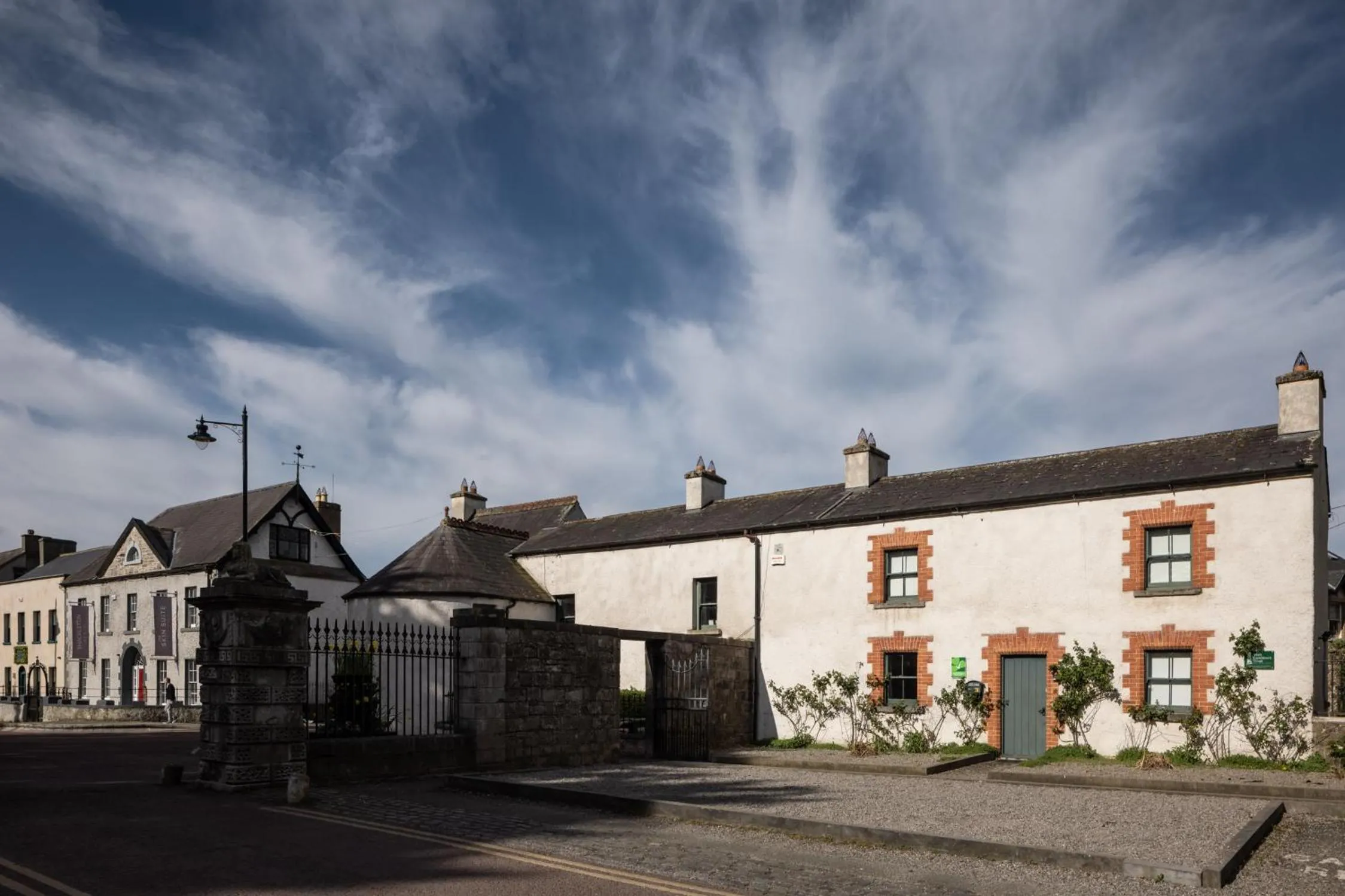 Property building in Castletown Gate House
