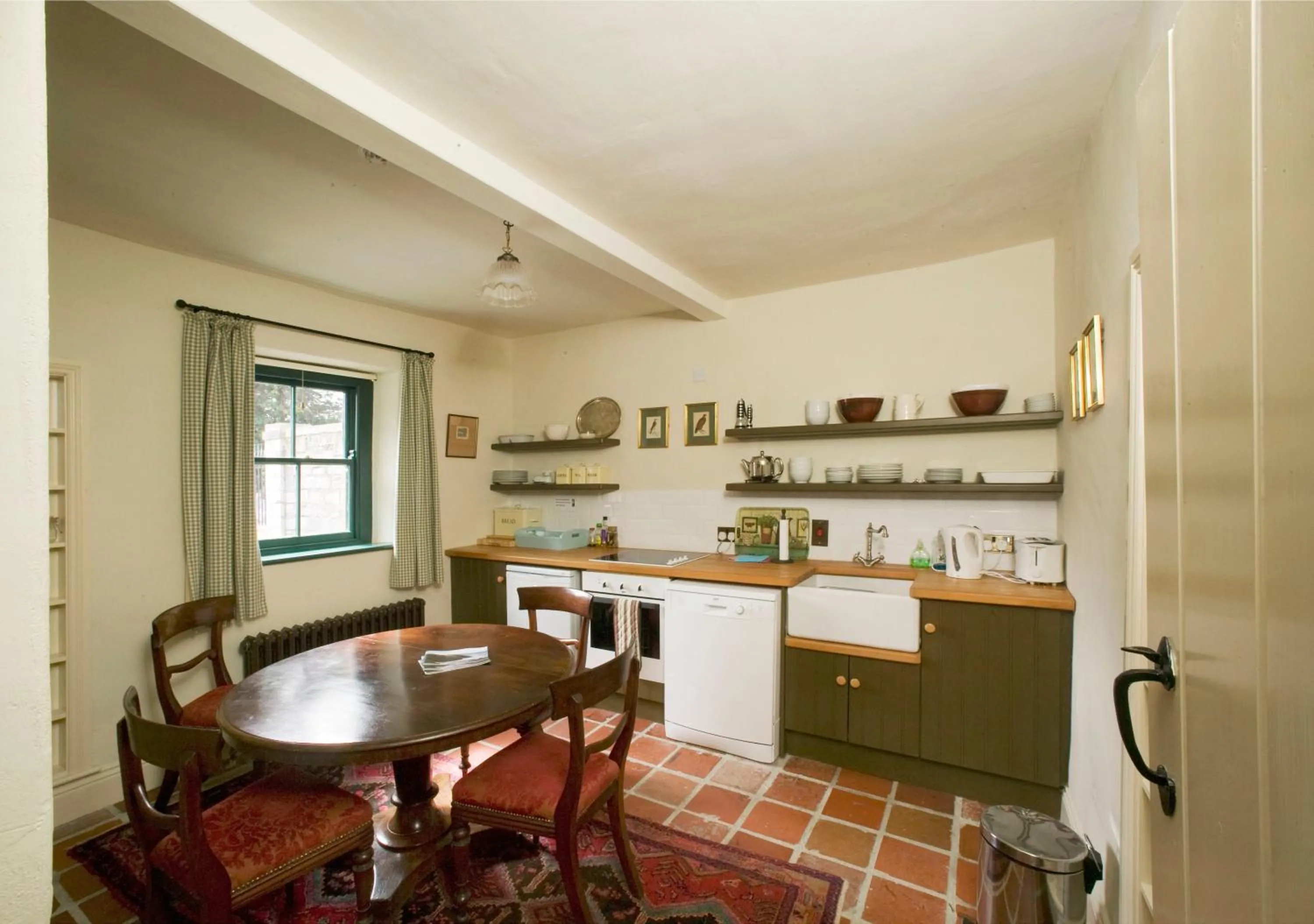 Coffee/tea facilities in Castletown Gate House