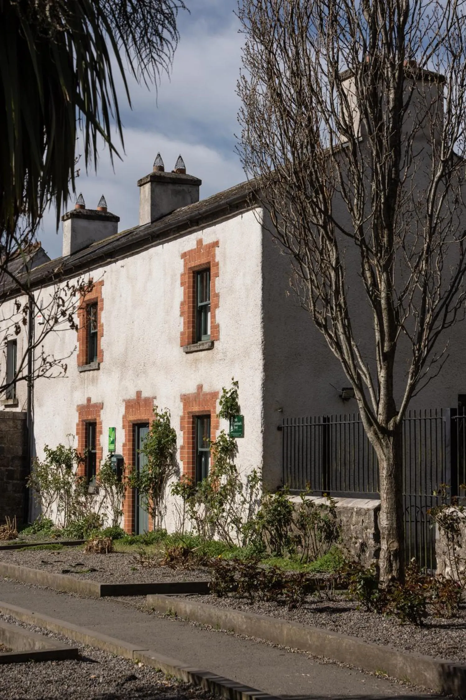 Property building in Castletown Gate House