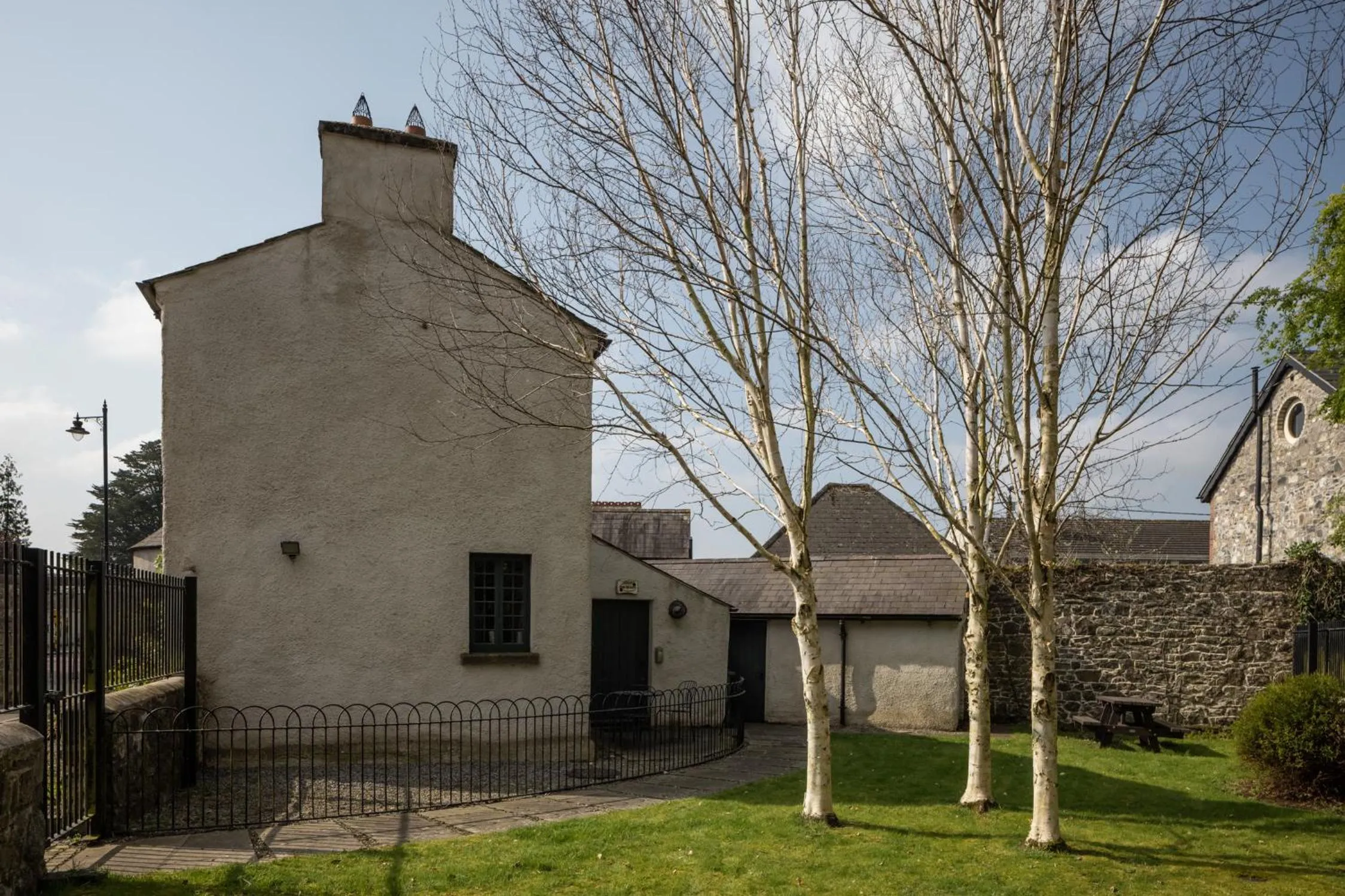 Property building in Castletown Gate House