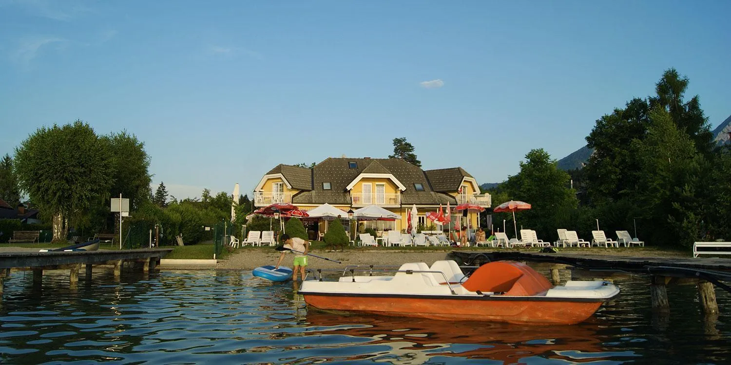 Property building in Seevilla Wochinz