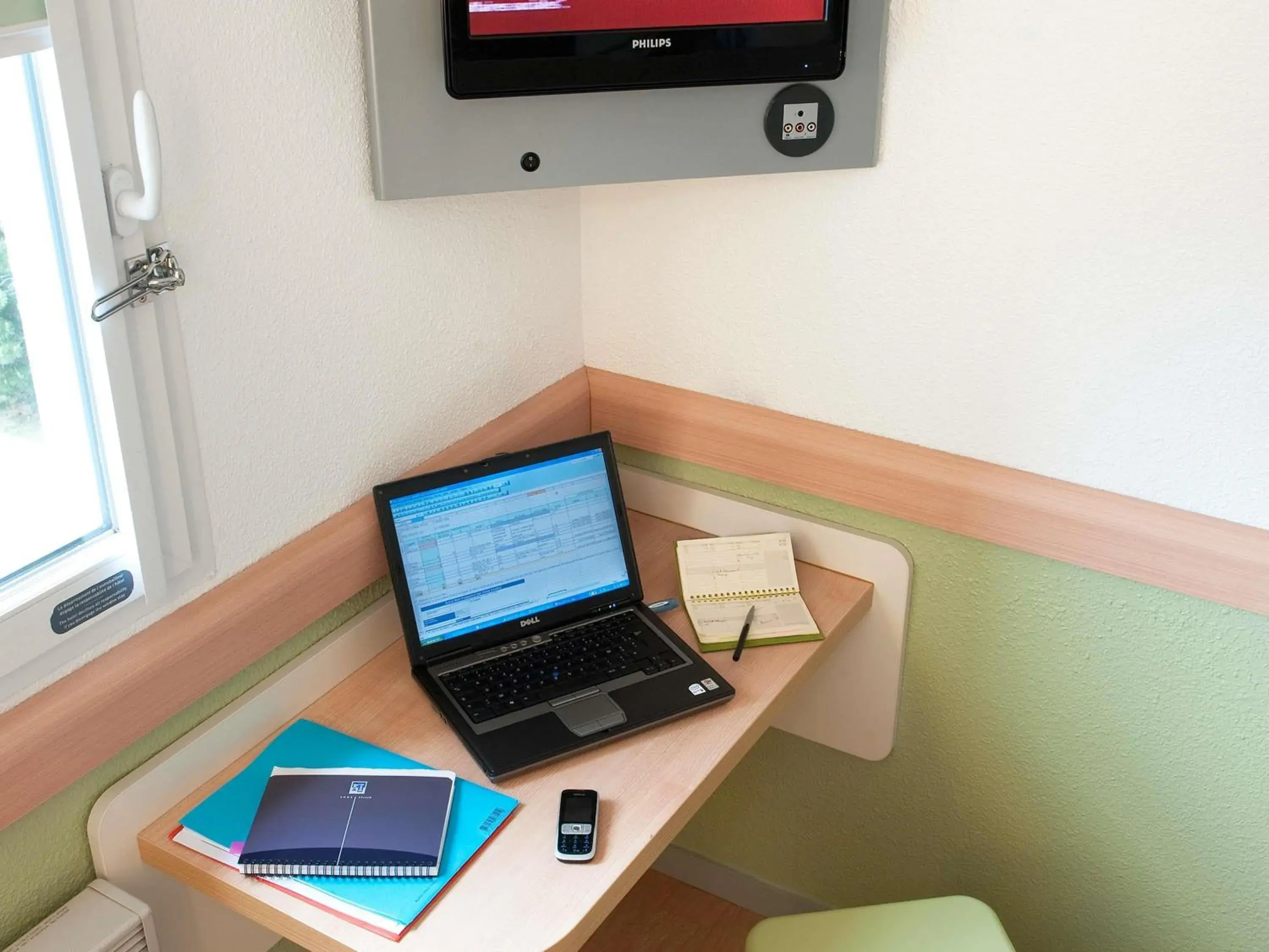 Bedroom in ibis budget Poitiers Sud Bedroom in ibis budget Poitiers Sud