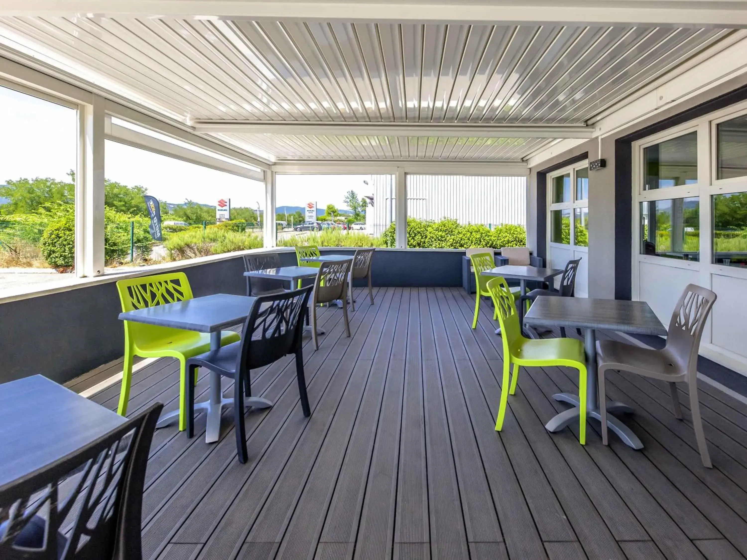 Property building in Ibis Budget Montelimar Property building in Ibis Budget Montelimar