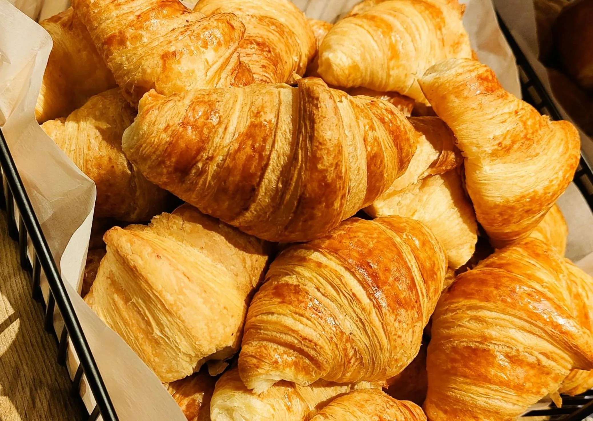 Buffet breakfast in Ibis Budget Avignon Nord