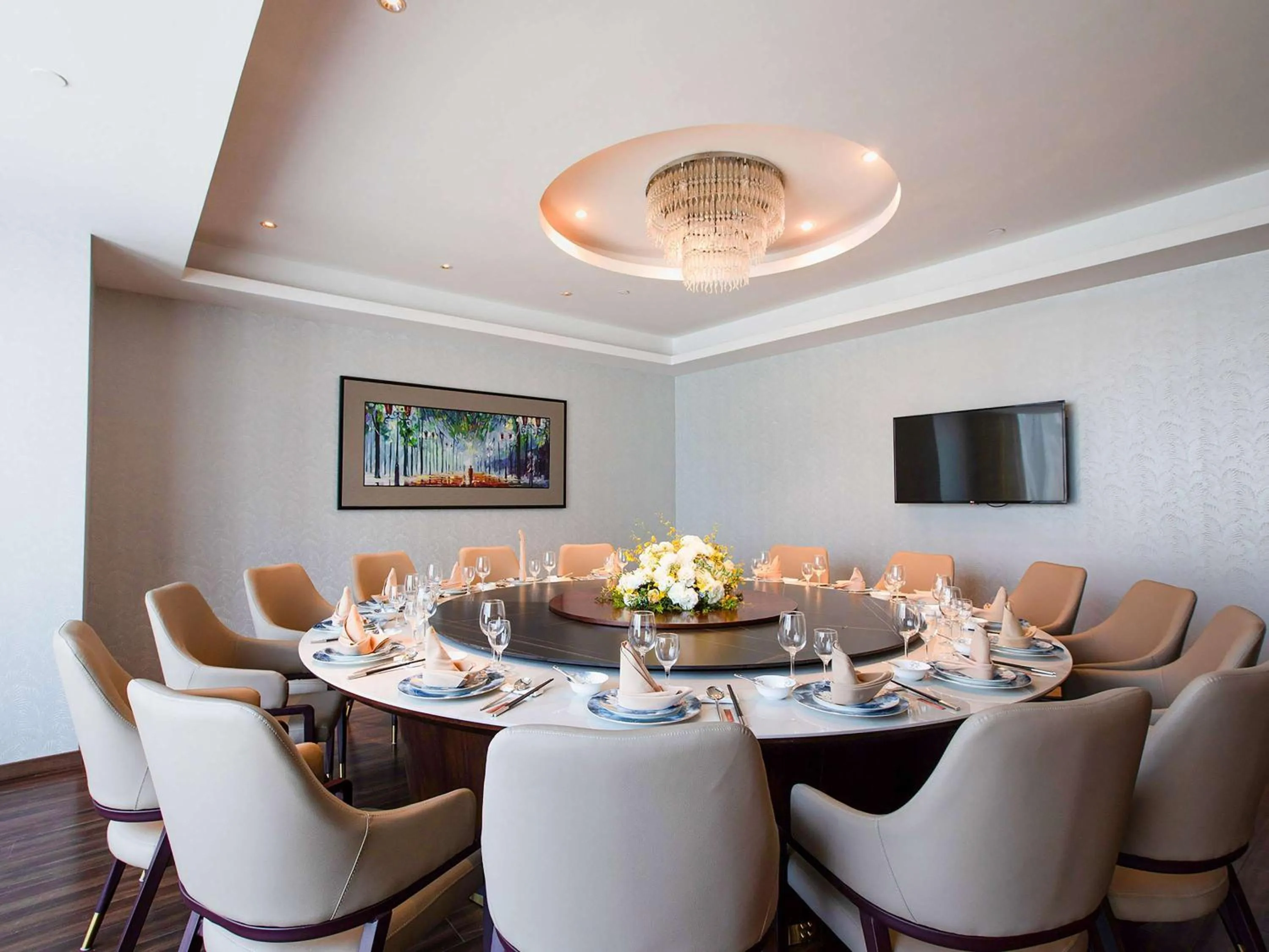 Restaurant/places to eat in Novotel Nanjing Central