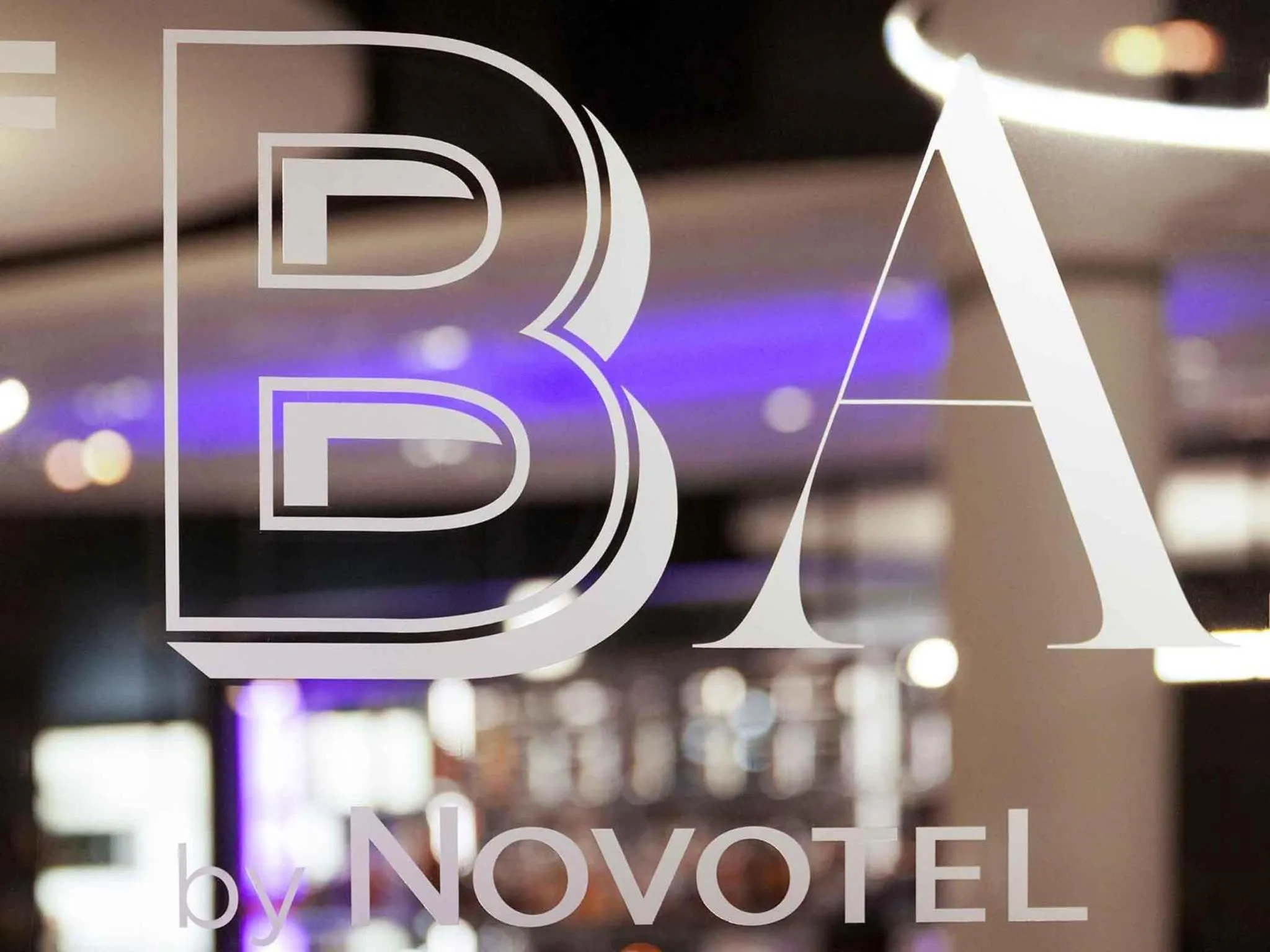 Restaurant/places to eat in Novotel Basel City