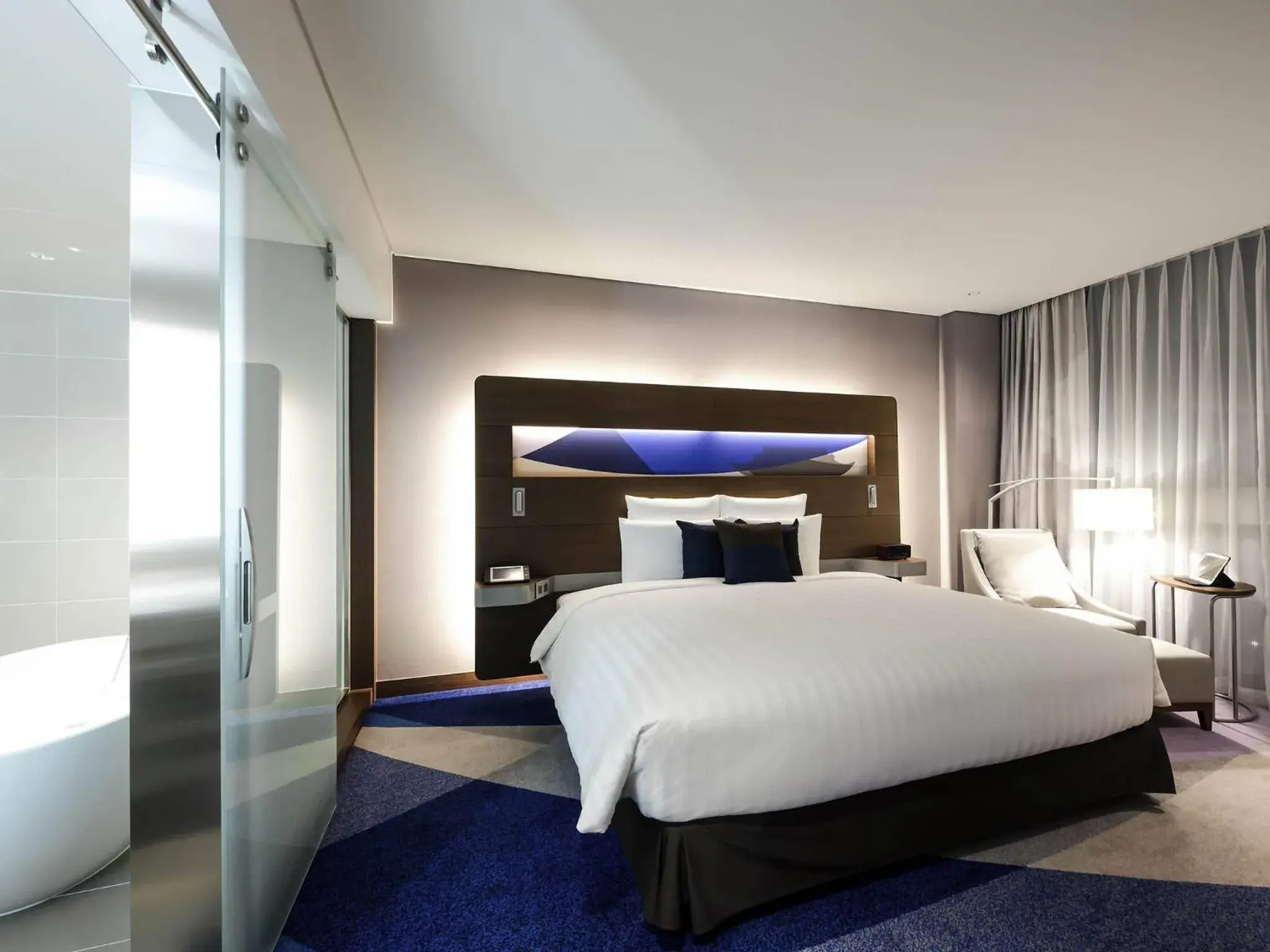 Bedroom, Bed in Novotel Ambassador Suwon Bedroom, Bed in Novotel Ambassador Suwon