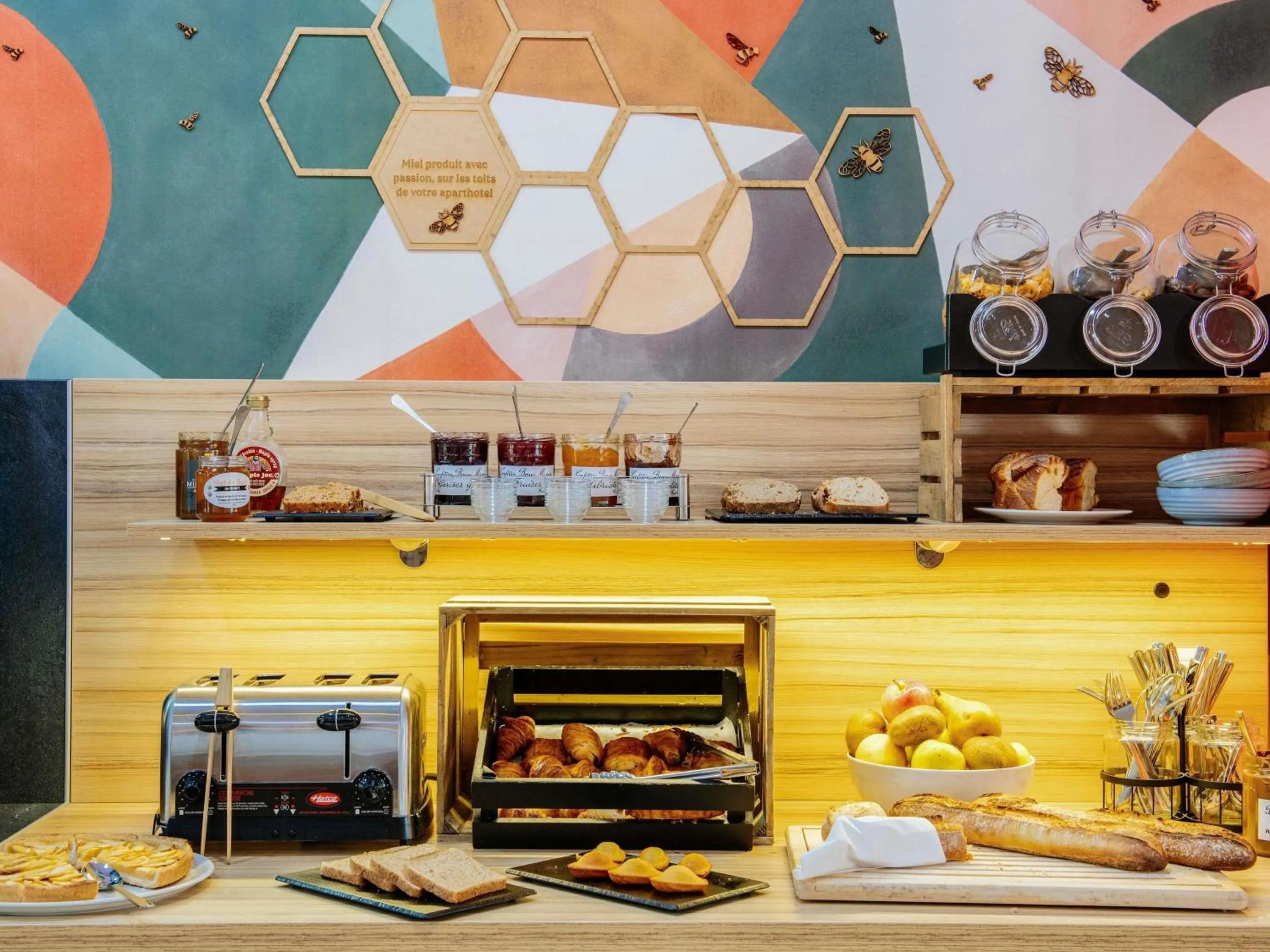 Breakfast in Aparthotel Adagio Access Nancy Centre