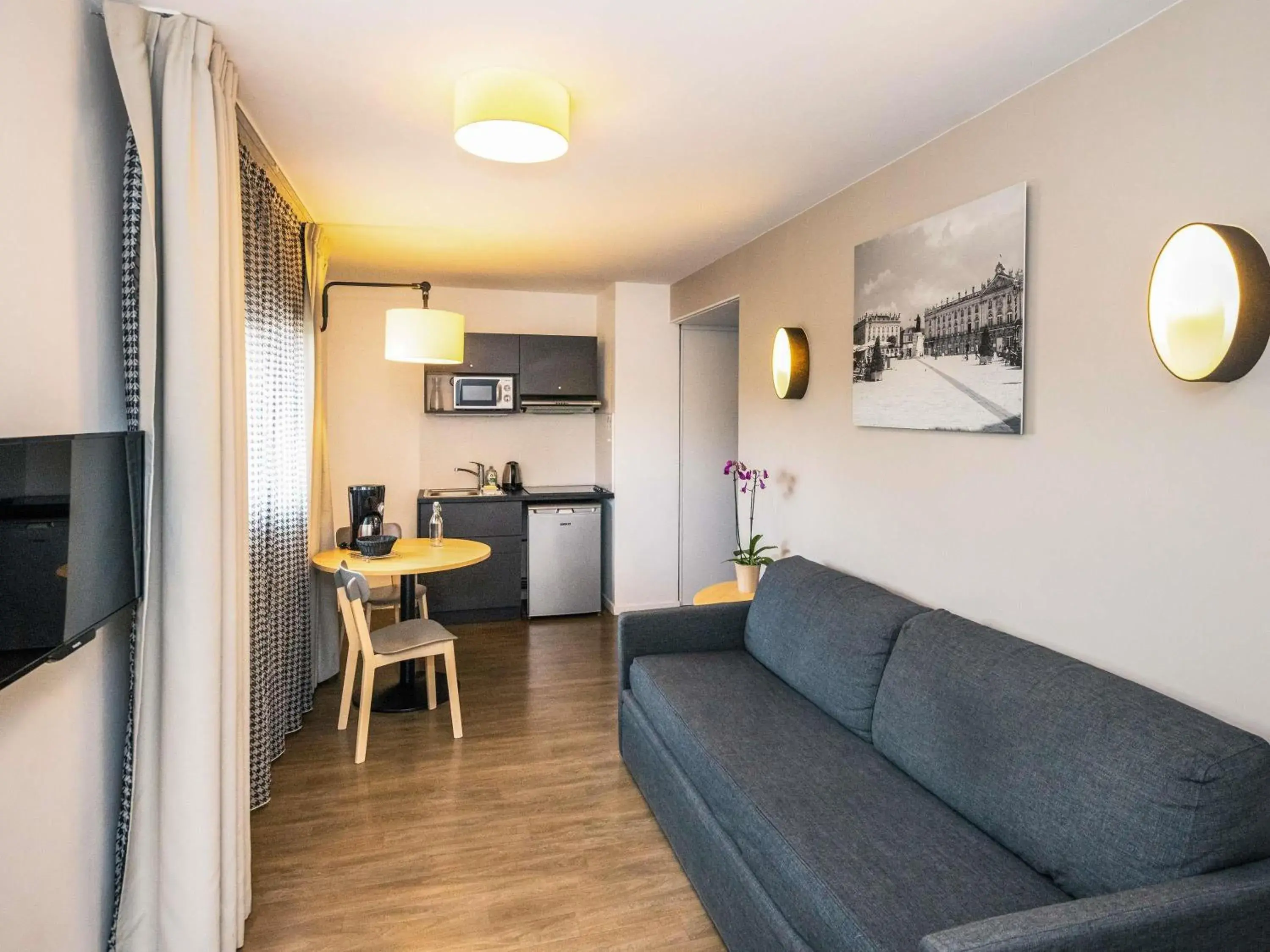 Bedroom in Aparthotel Adagio Access Nancy Centre Bedroom in Aparthotel Adagio Access Nancy Centre