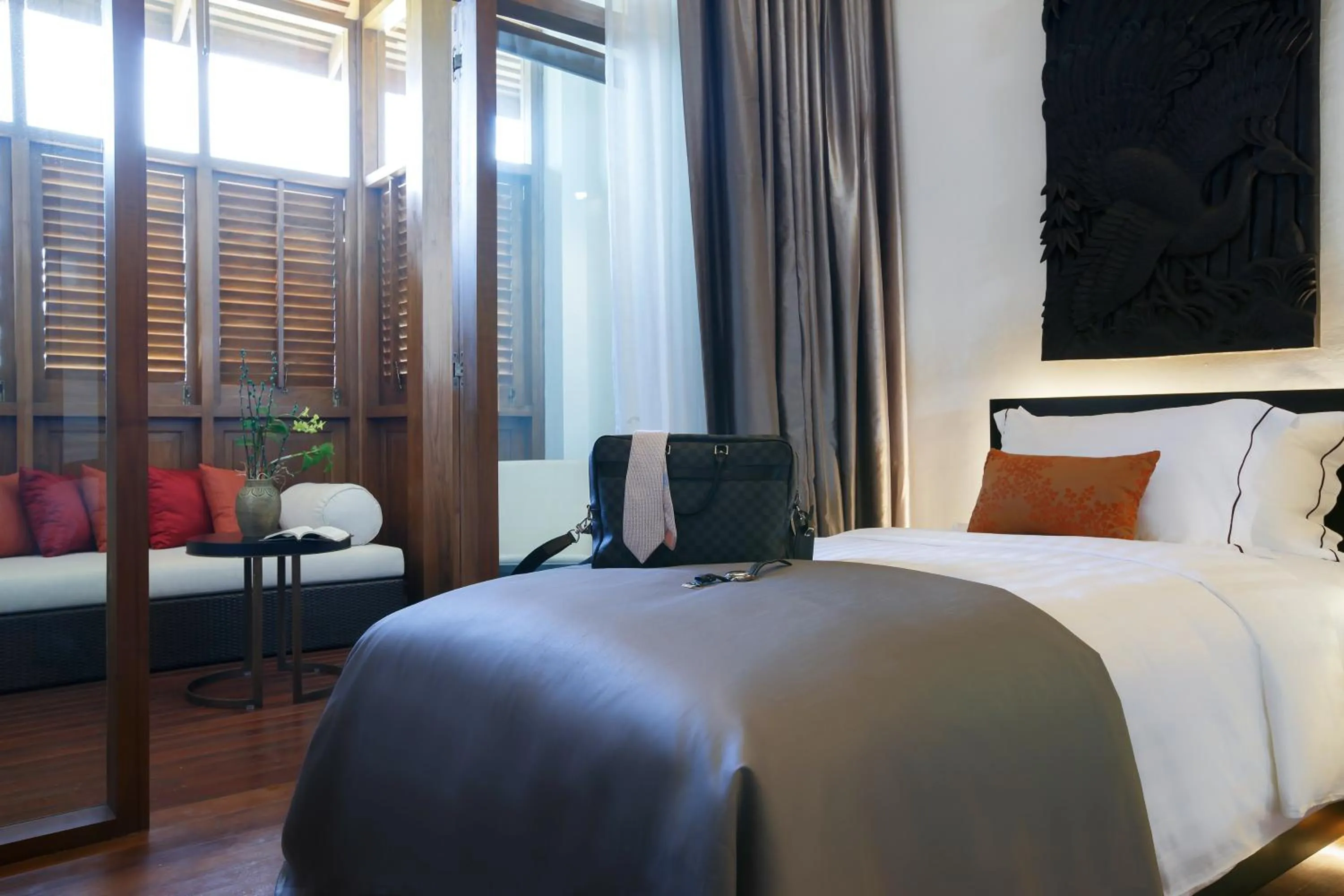 Bedroom, Bed in The Lake Garden Nay Pyi Taw - MGallery Collection