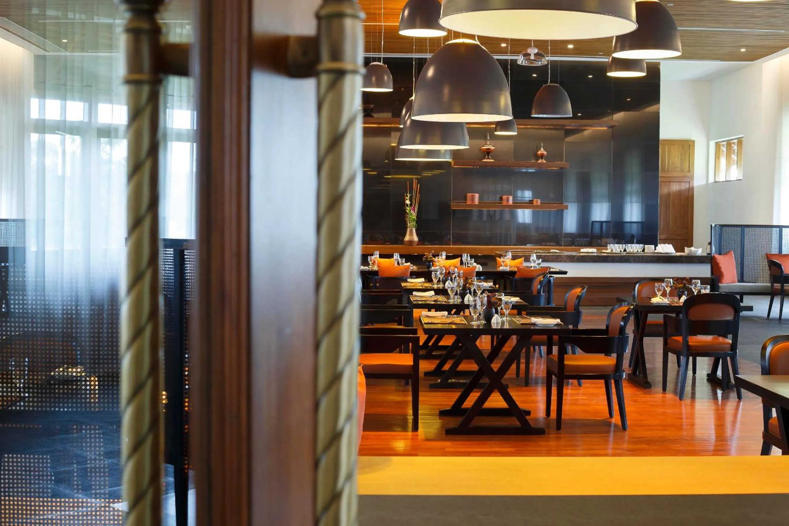 Food and drinks, Restaurant/Places to Eat in The Lake Garden Nay Pyi Taw - MGallery Collection