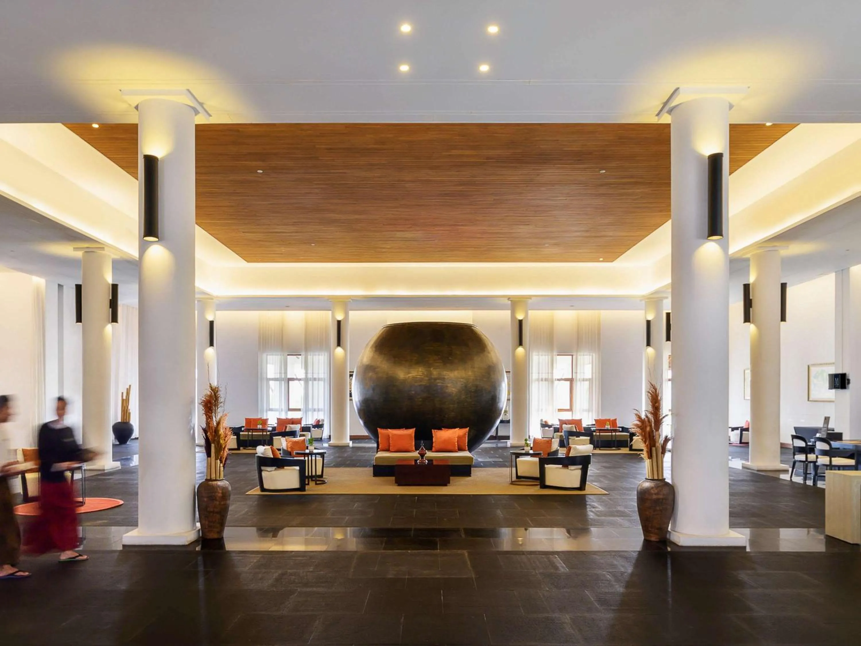 Property building, Lobby/Reception in The Lake Garden Nay Pyi Taw - MGallery Collection