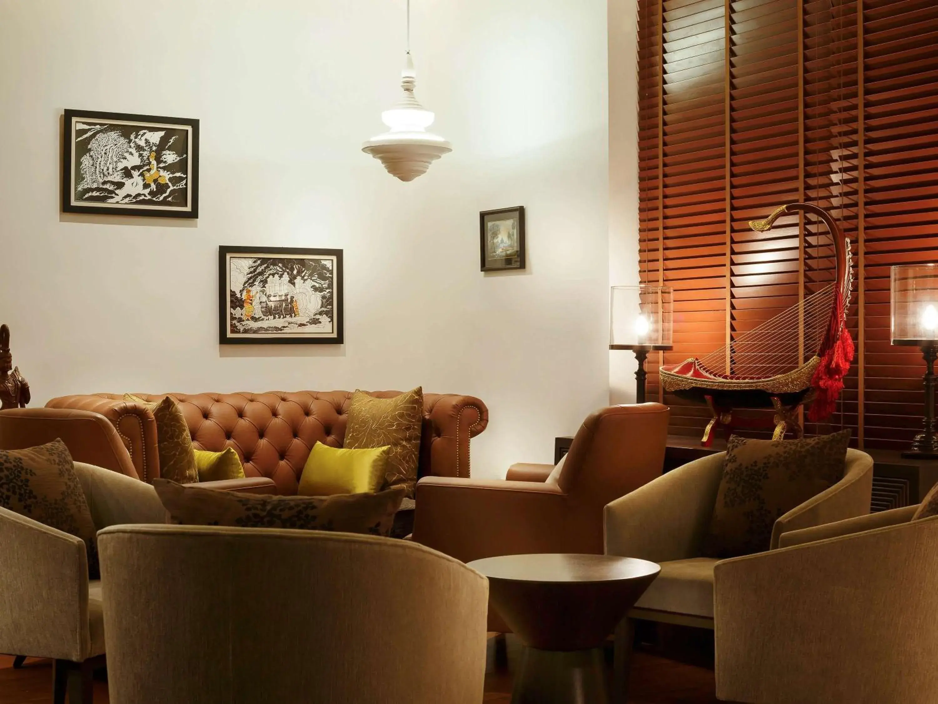 Lounge or bar in The Lake Garden Nay Pyi Taw - MGallery Collection Lounge or bar in The Lake Garden Nay Pyi Taw - MGallery Collection