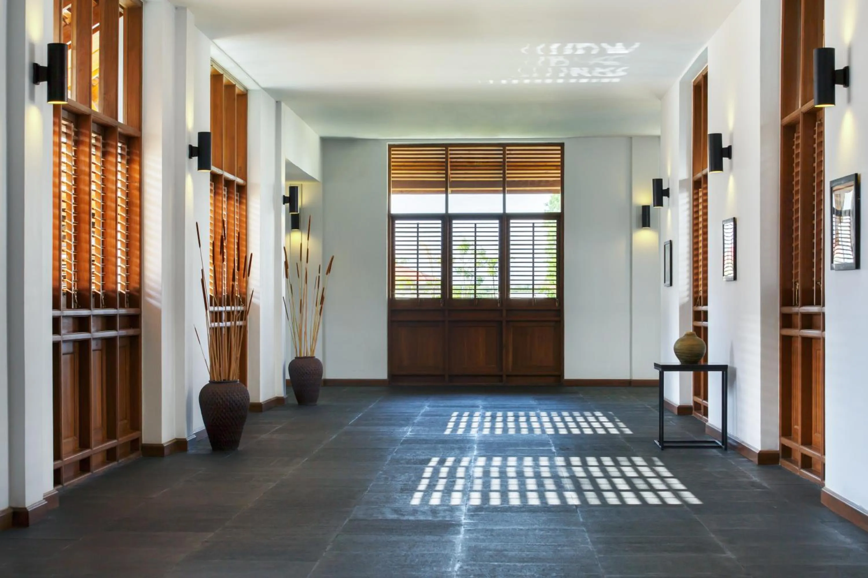 On site, Lobby/Reception in The Lake Garden Nay Pyi Taw - MGallery Collection