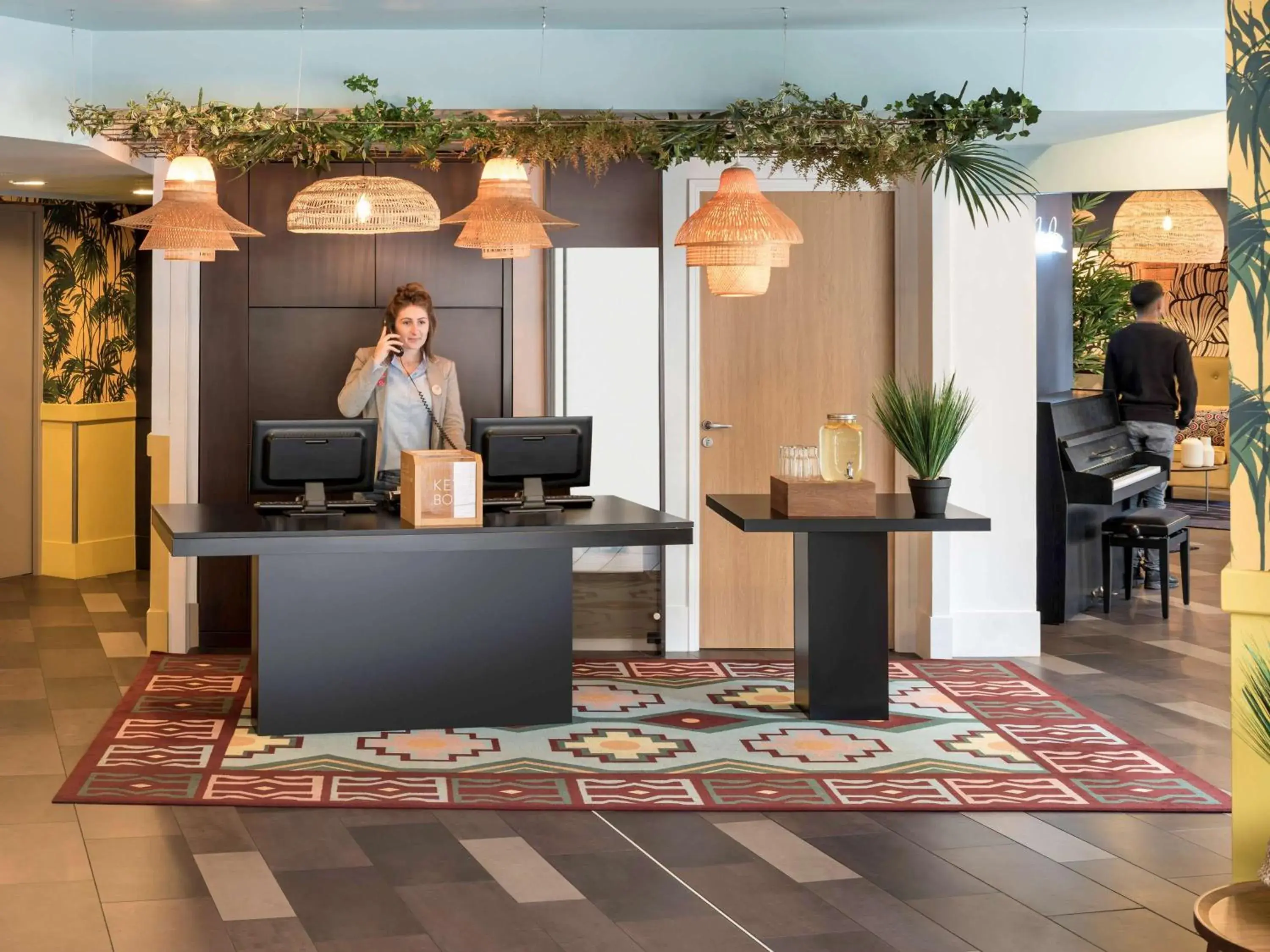 Property building in Aparthotel Adagio La Defense Courbevoie Property building in Aparthotel Adagio La Defense Courbevoie