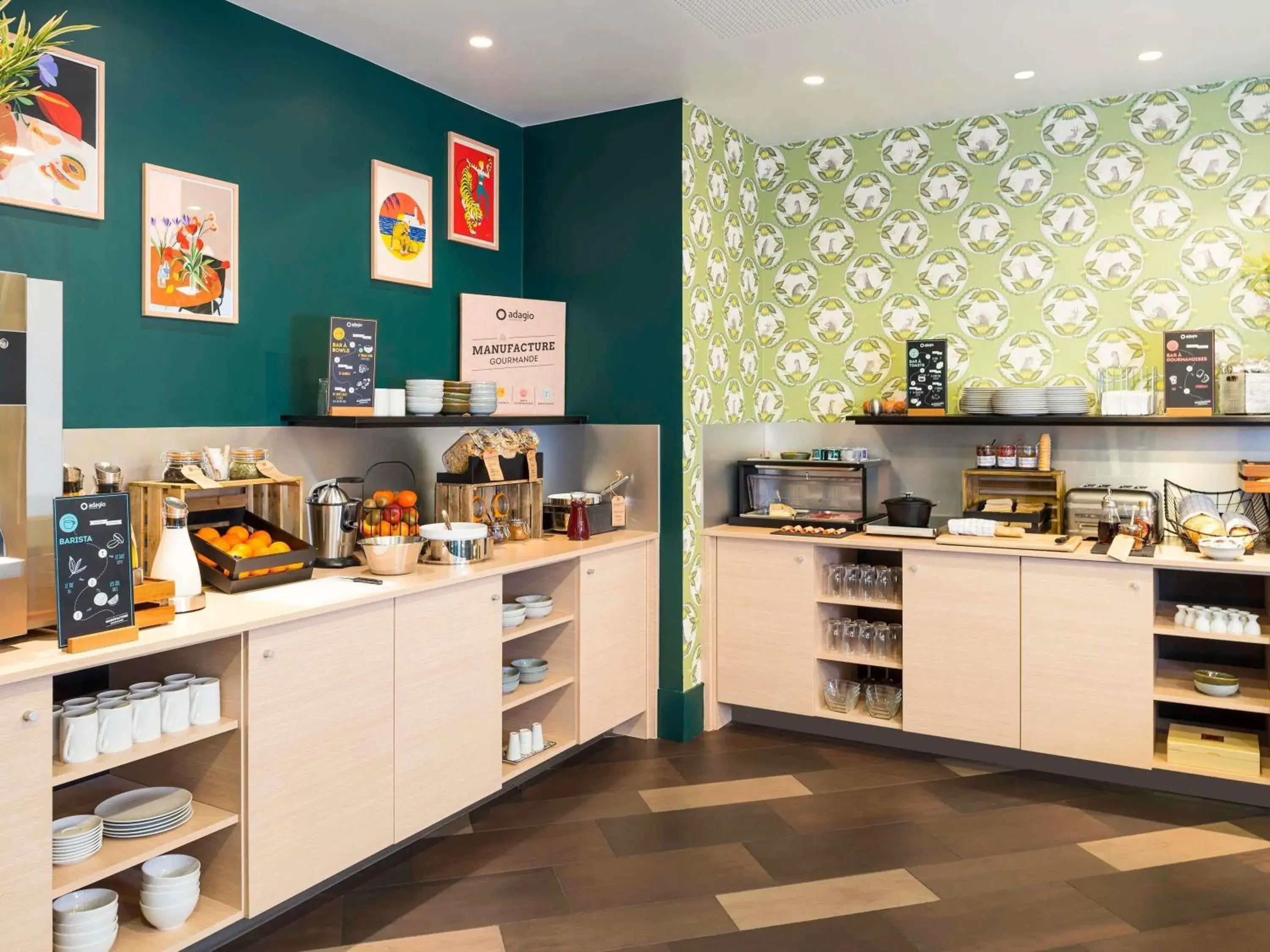 Breakfast in Aparthotel Adagio La Defense Courbevoie Breakfast in Aparthotel Adagio La Defense Courbevoie