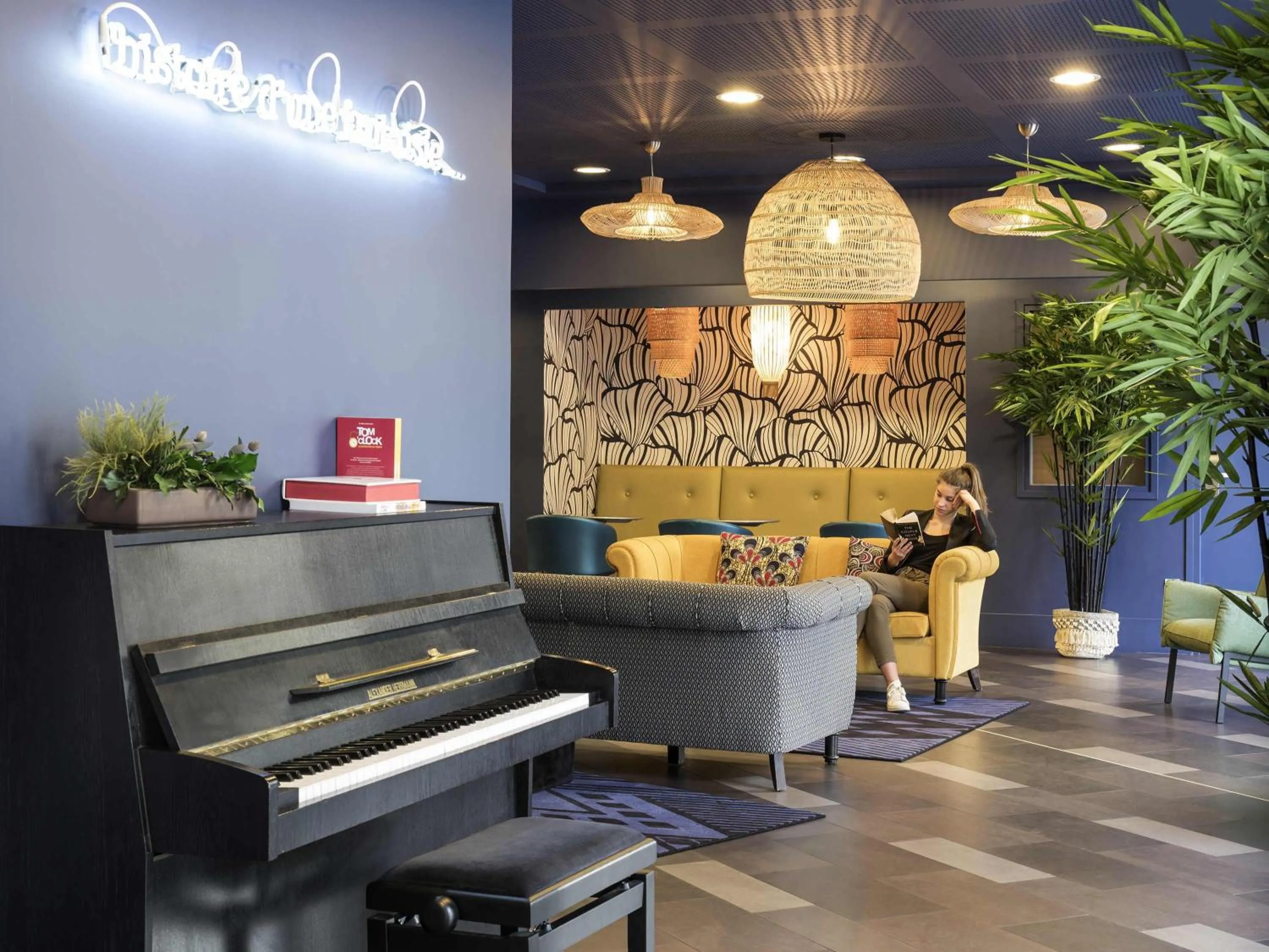 Property building in Aparthotel Adagio La Defense Courbevoie