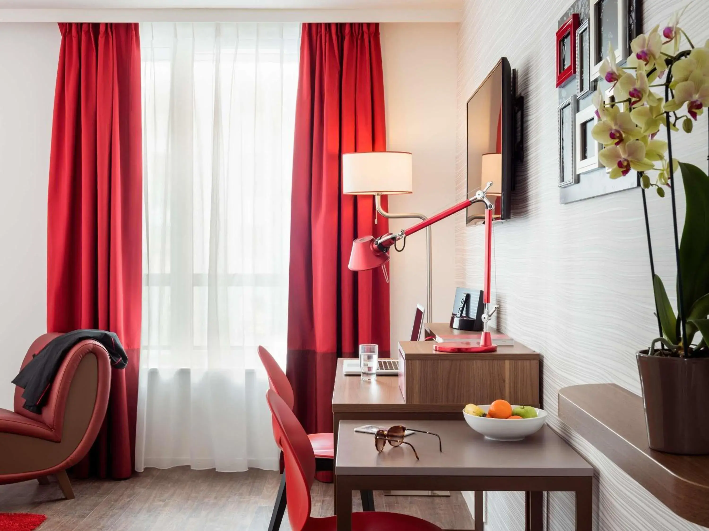 Bedroom in Aparthotel Adagio La Defense Courbevoie Bedroom in Aparthotel Adagio La Defense Courbevoie