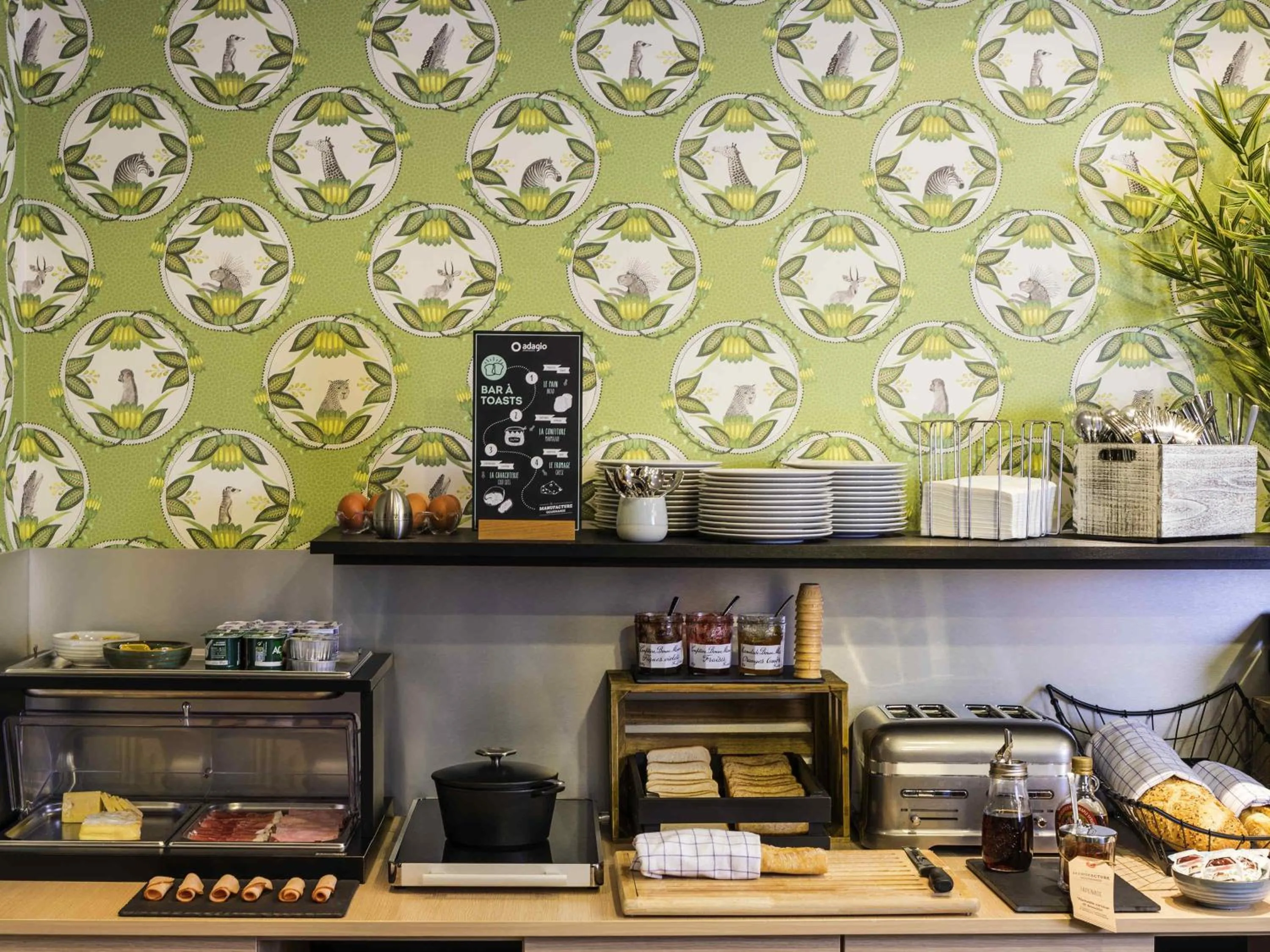 Property building in Aparthotel Adagio La Defense Courbevoie