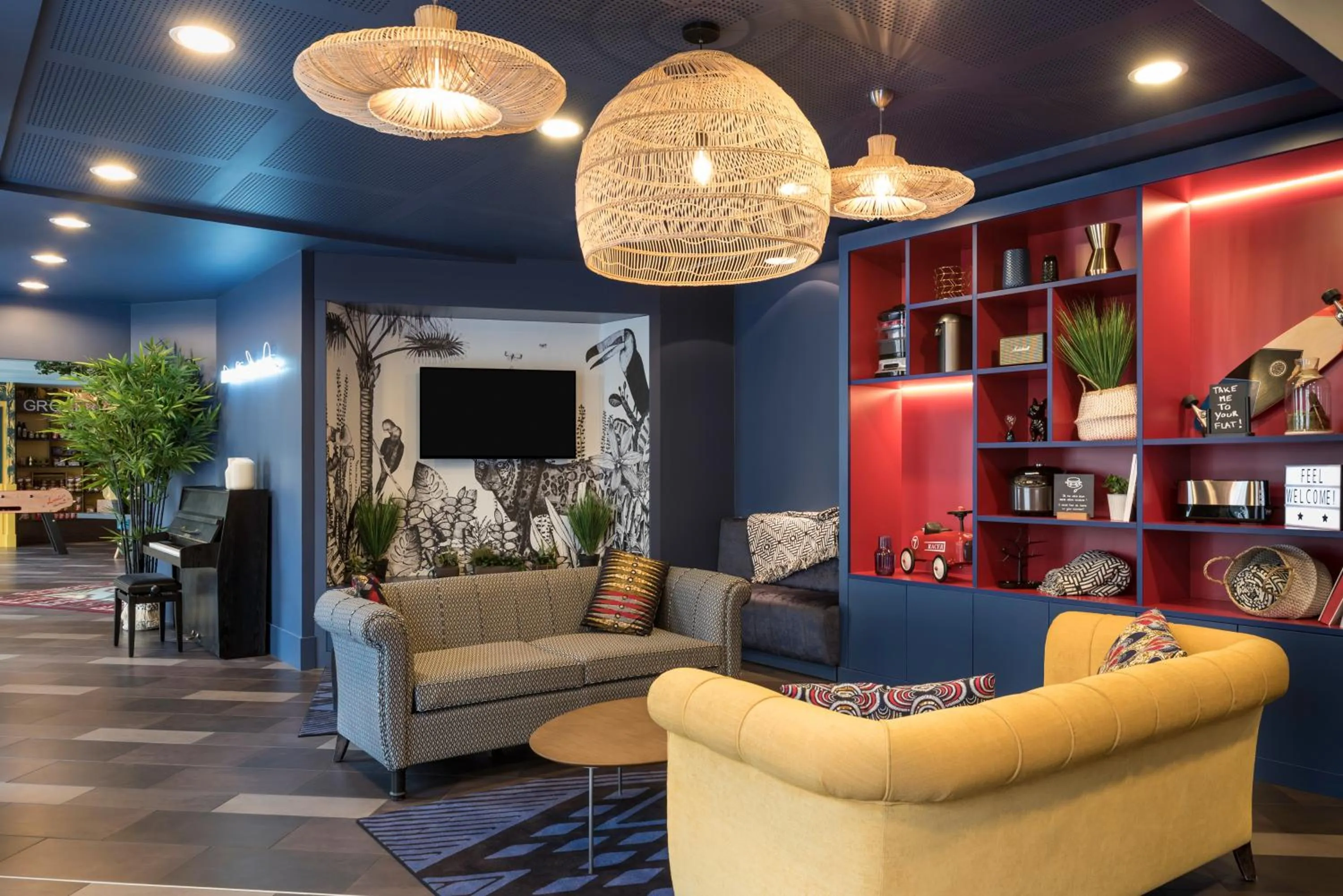 Lounge or bar in Aparthotel Adagio La Defense Courbevoie