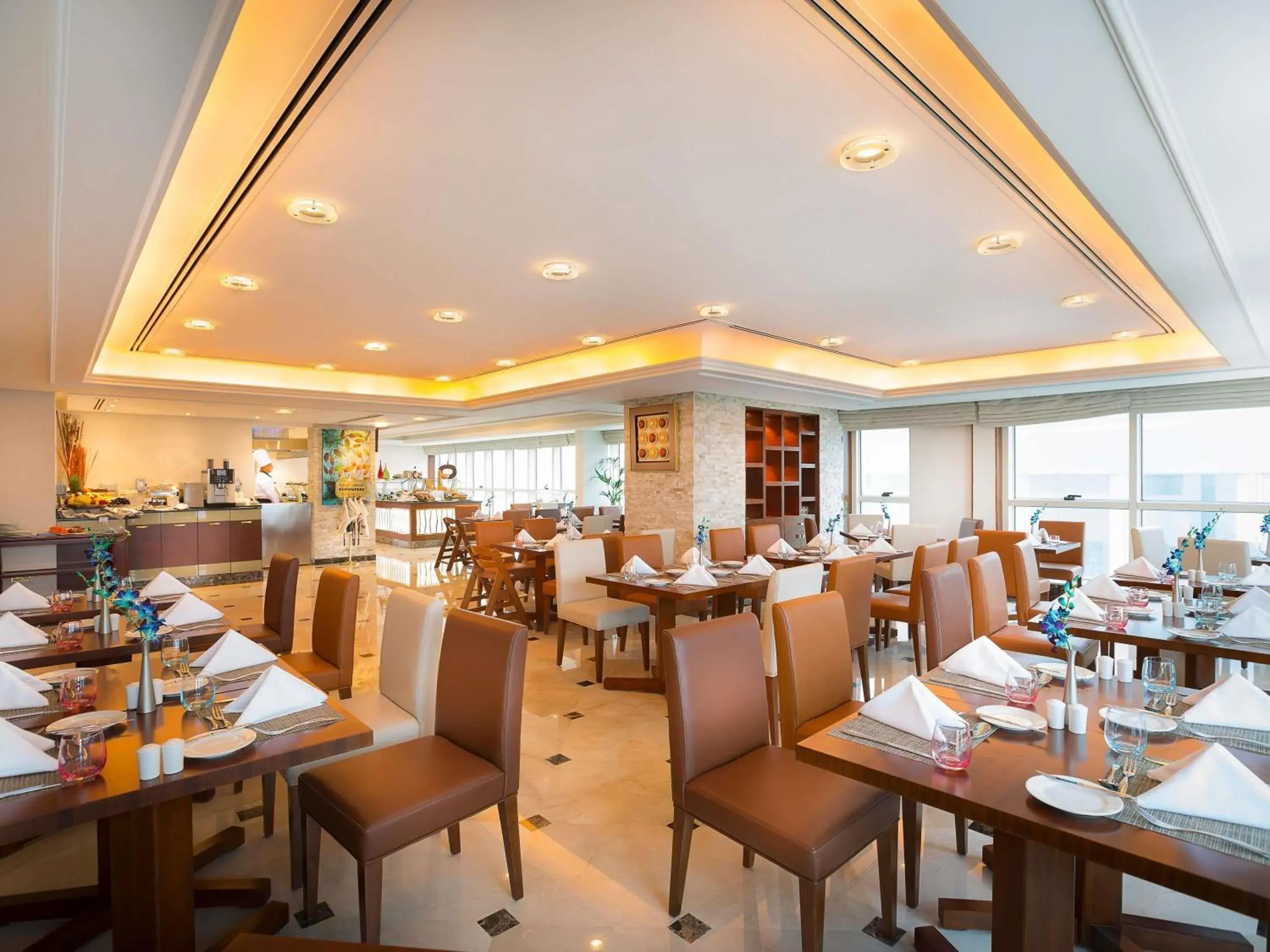 Restaurant/places to eat in Grand Mercure Majlis Residences Abu Dhabi Restaurant/places to eat in Grand Mercure Majlis Residences Abu Dhabi