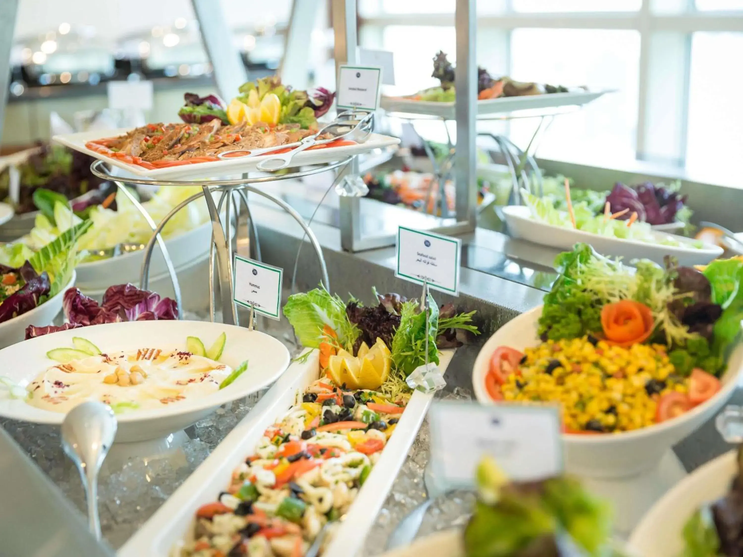 Restaurant/places to eat in Grand Mercure Majlis Residences Abu Dhabi Restaurant/places to eat in Grand Mercure Majlis Residences Abu Dhabi