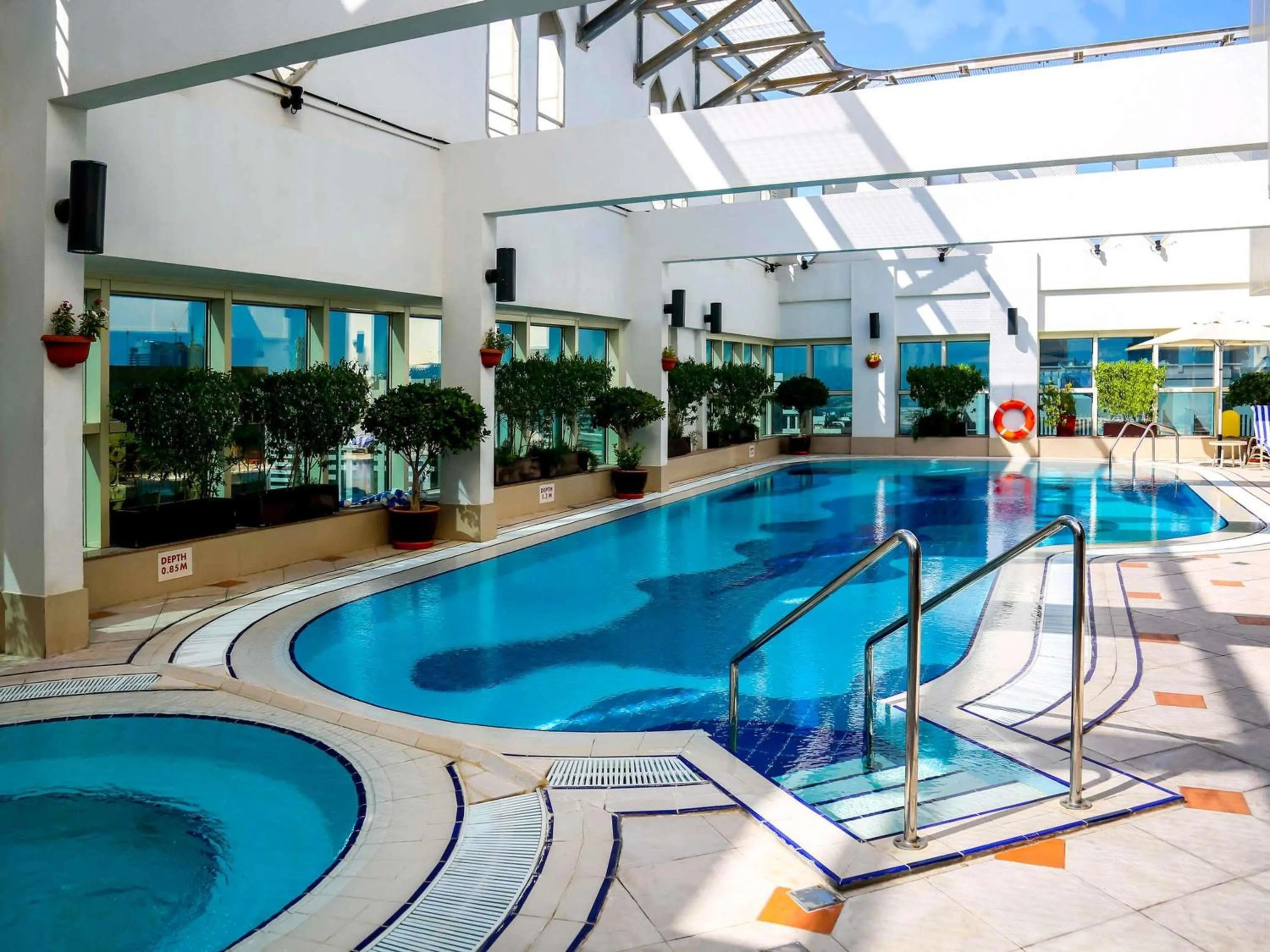 Pool view in Grand Mercure Majlis Residences Abu Dhabi