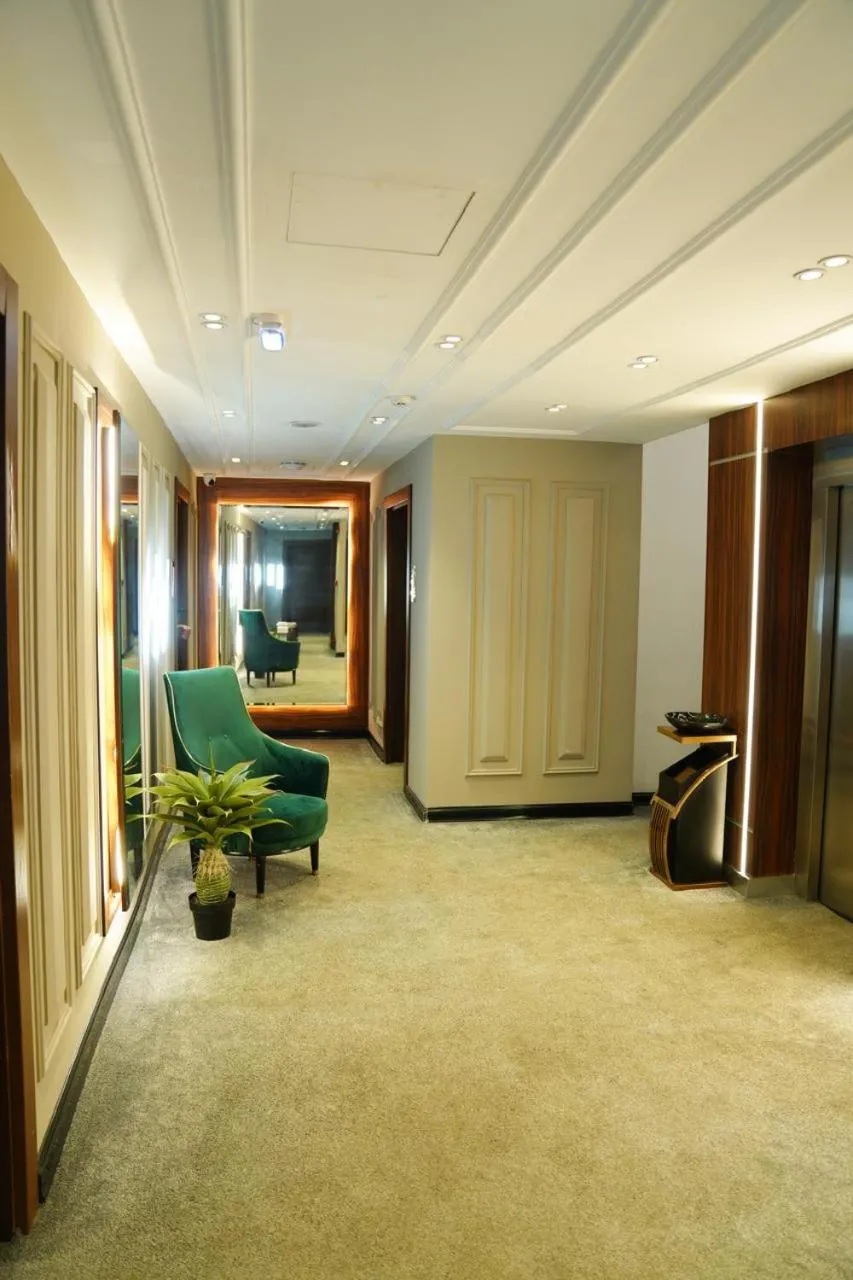 The Capital Heart Hotel
