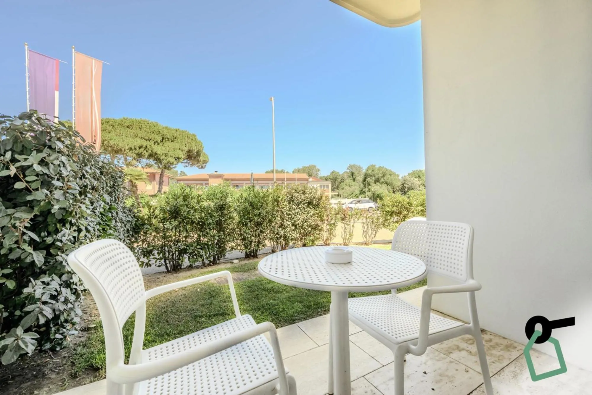 Patio in HOTIDAY Room Collection - Tirrenia