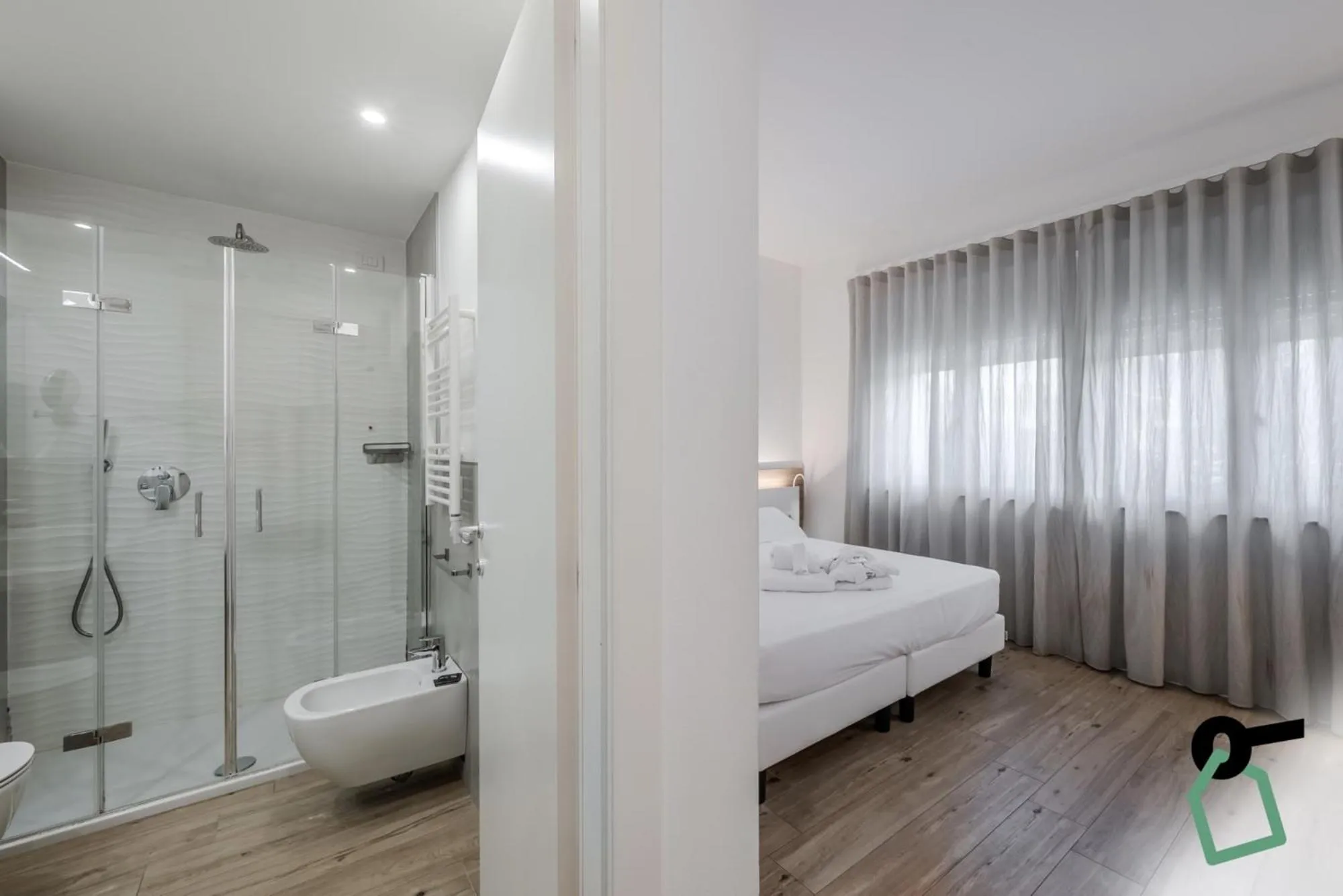 Bathroom in HOTIDAY Room Collection - Tirrenia