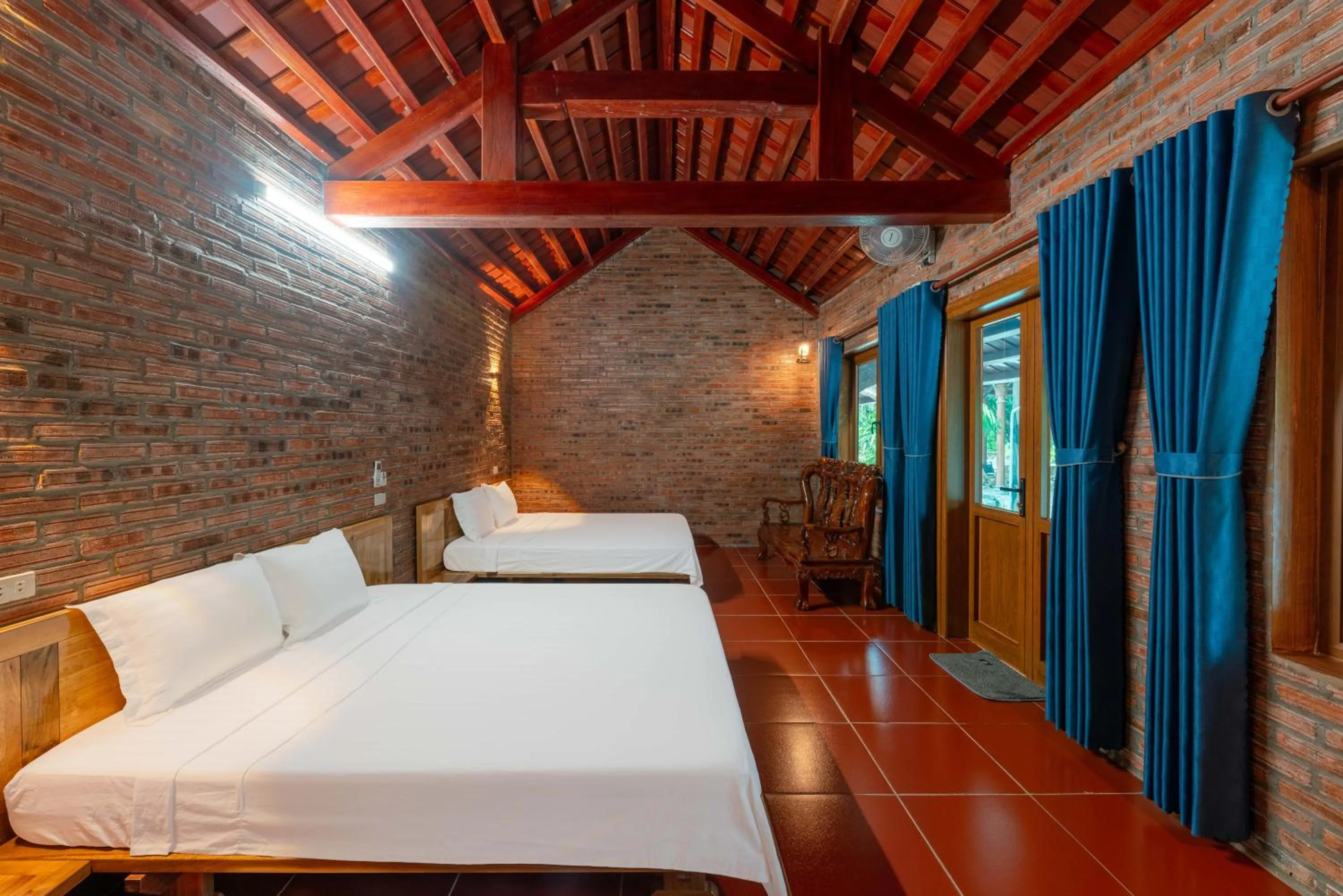 Bed in Ninh Binh Family Homestay