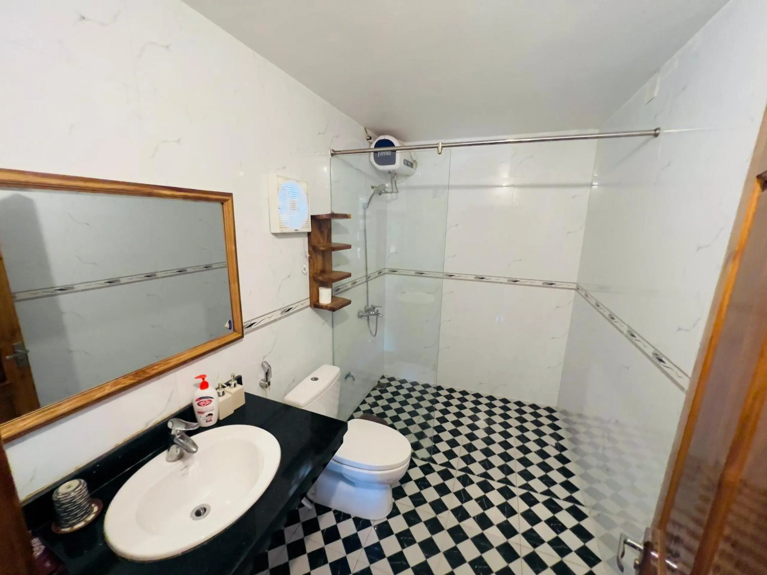 Toilet in Ninh Binh Family Homestay