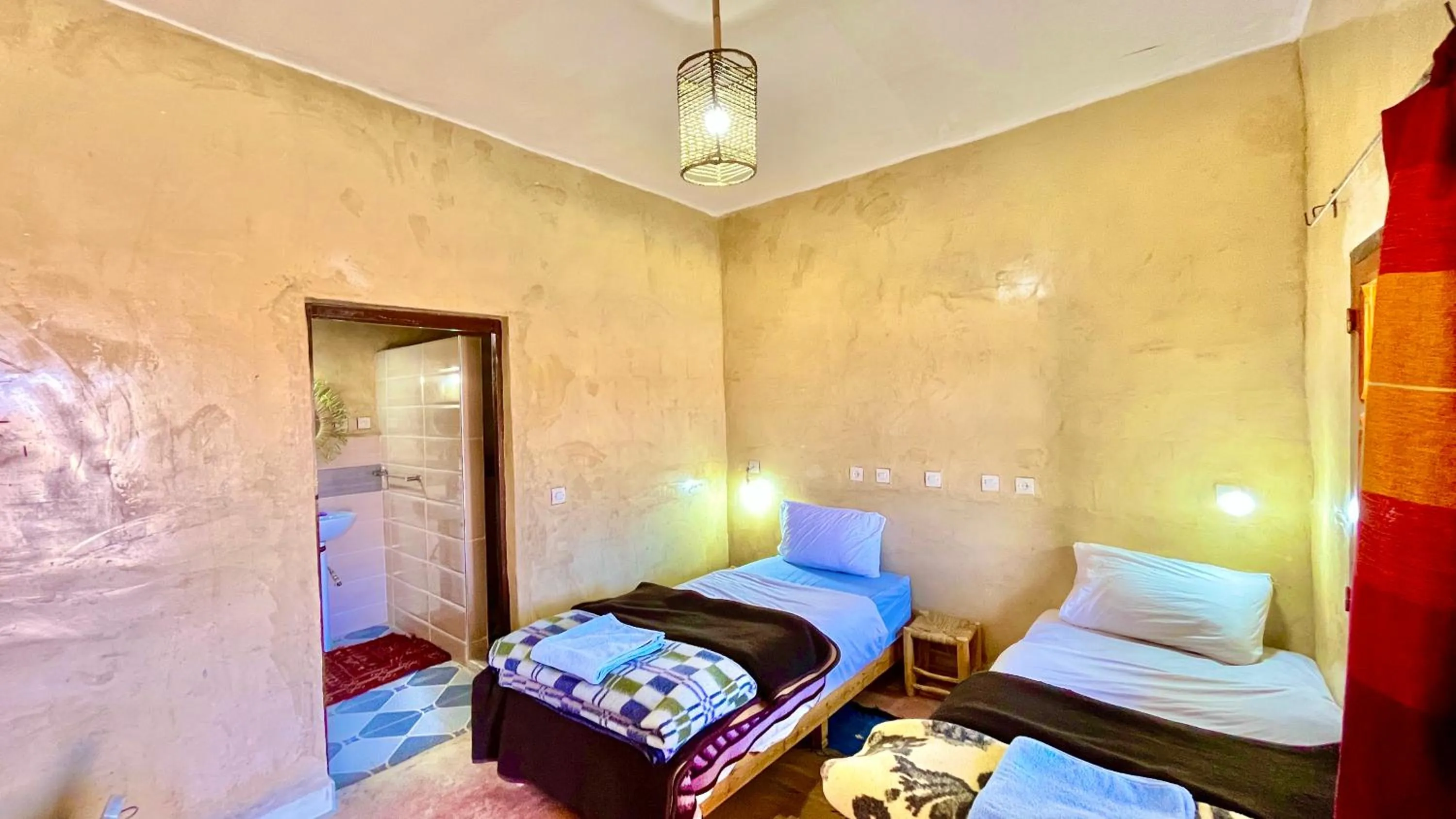 Bed in Kasbah Restaurant Citoyenne