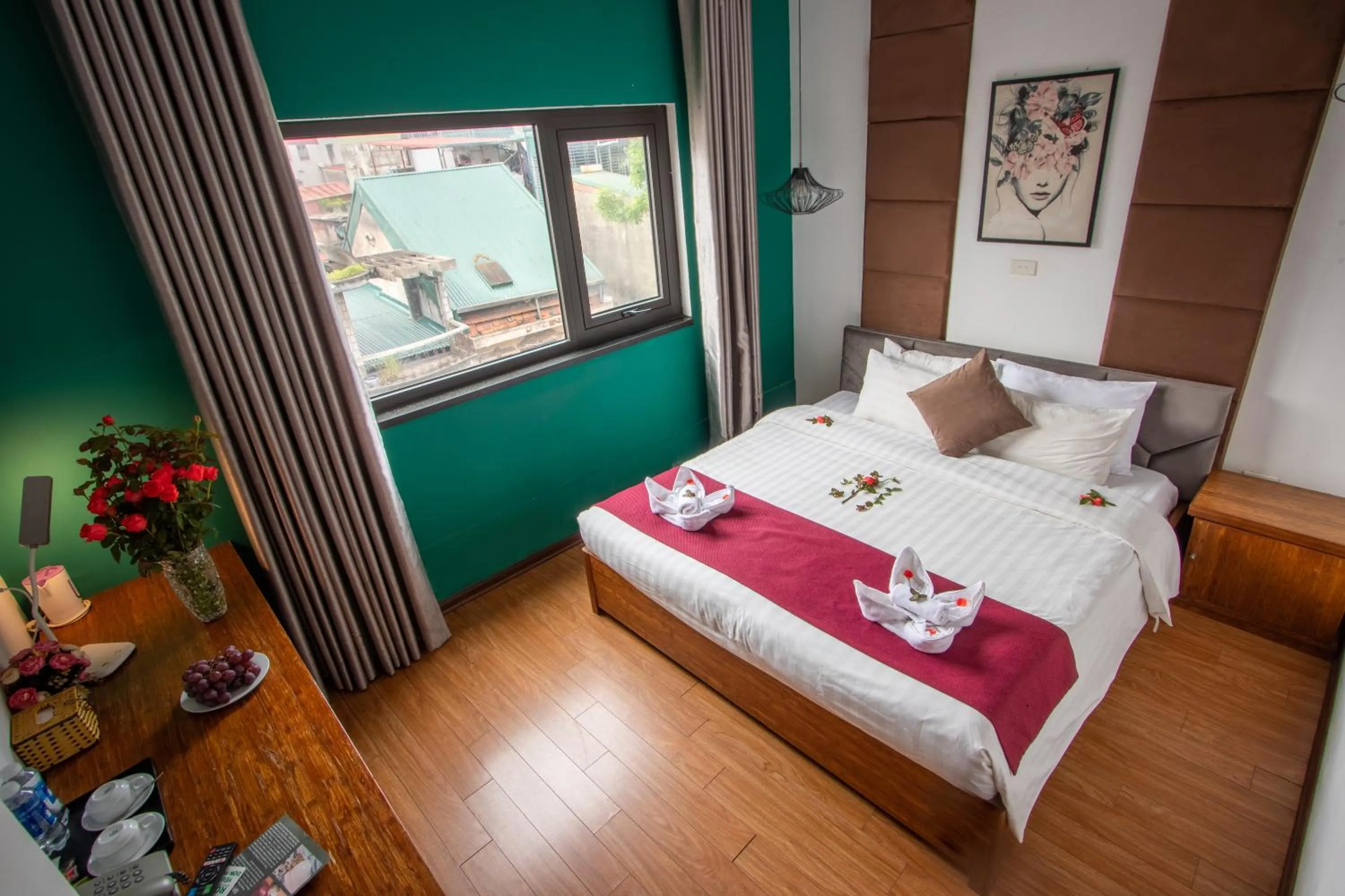 Photo of the whole room, Bed in NT Elysian hotel