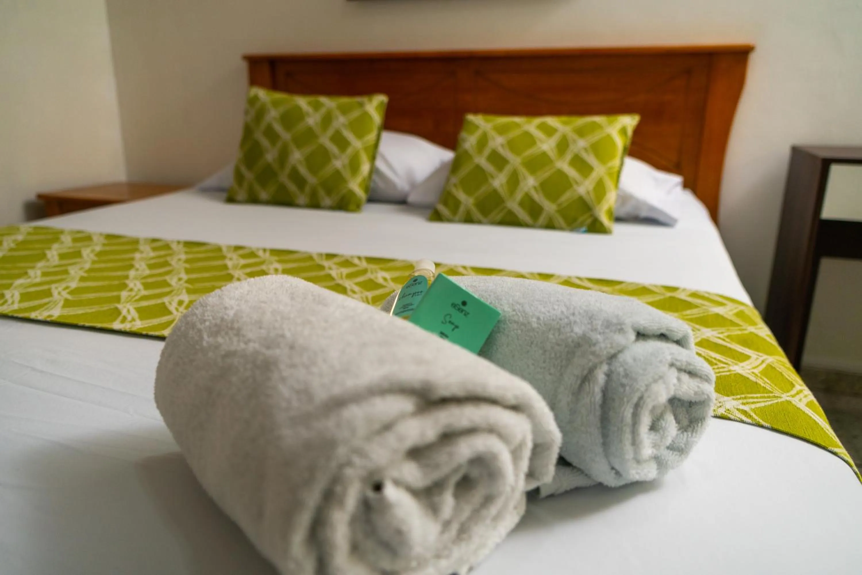 Bedroom, Bed in Suites & Apartments San Benito - Zona Rosa