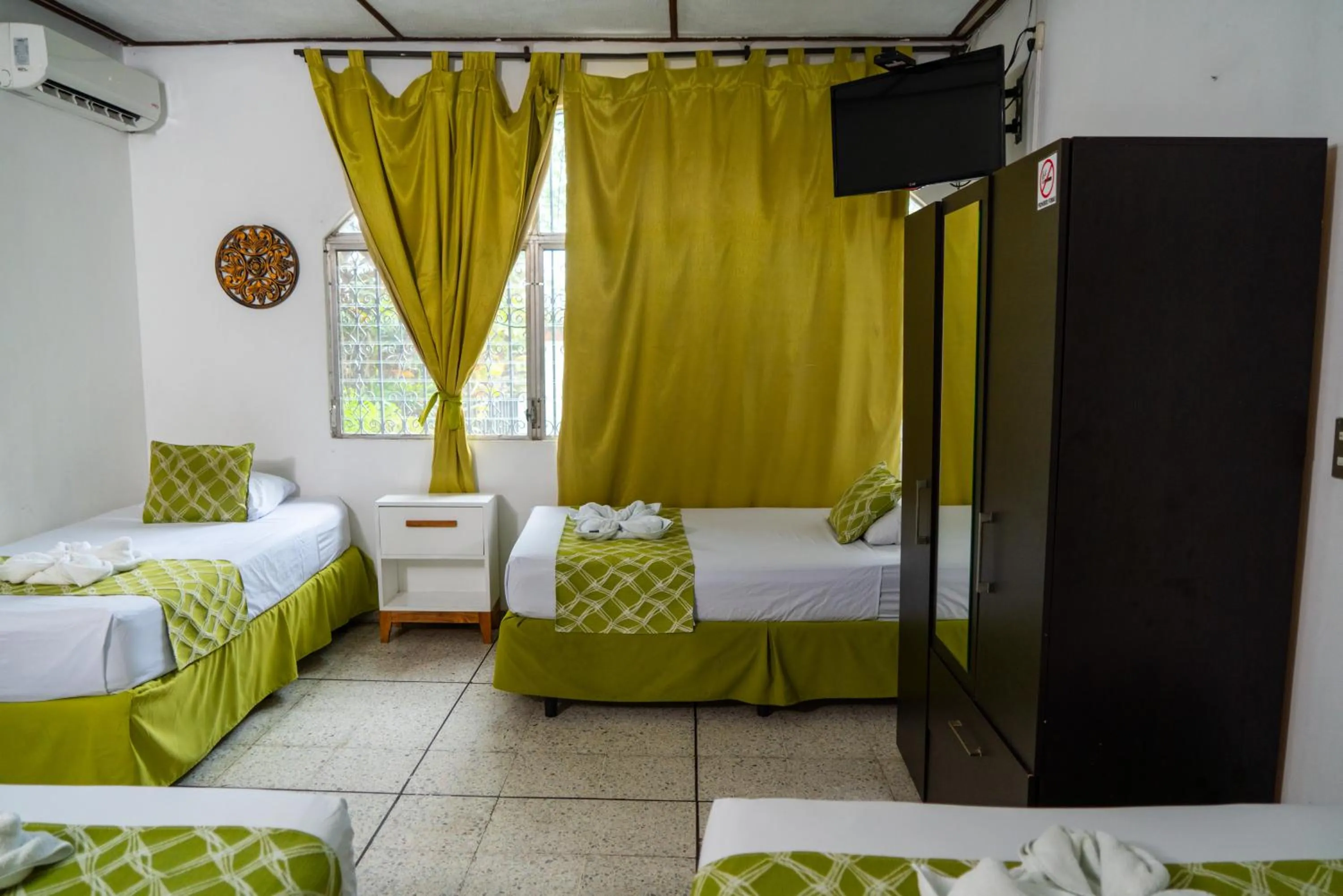 Bed in Suites & Apartments San Benito - Zona Rosa