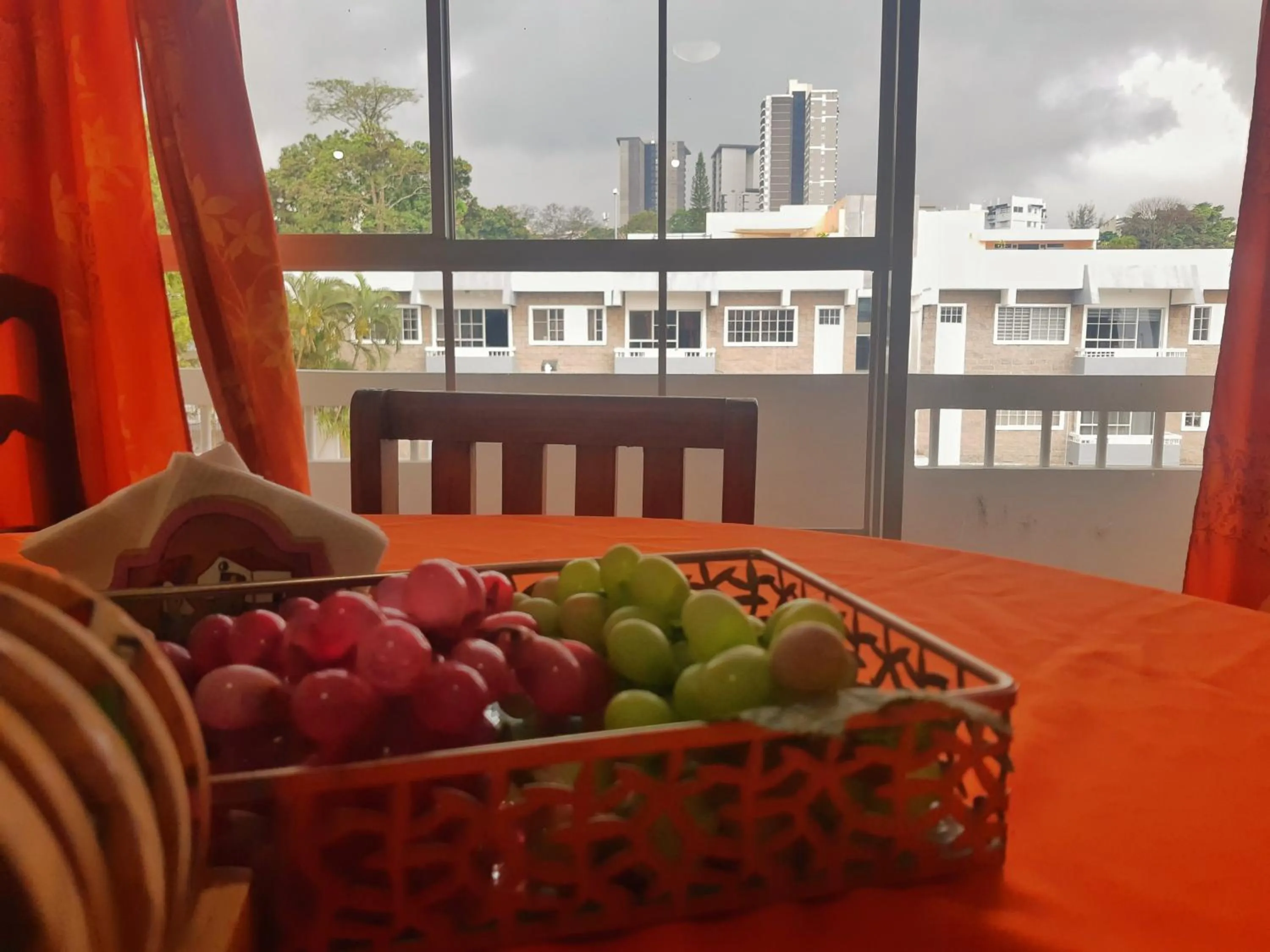 Dining area in Suites & Apartments San Benito - Zona Rosa
