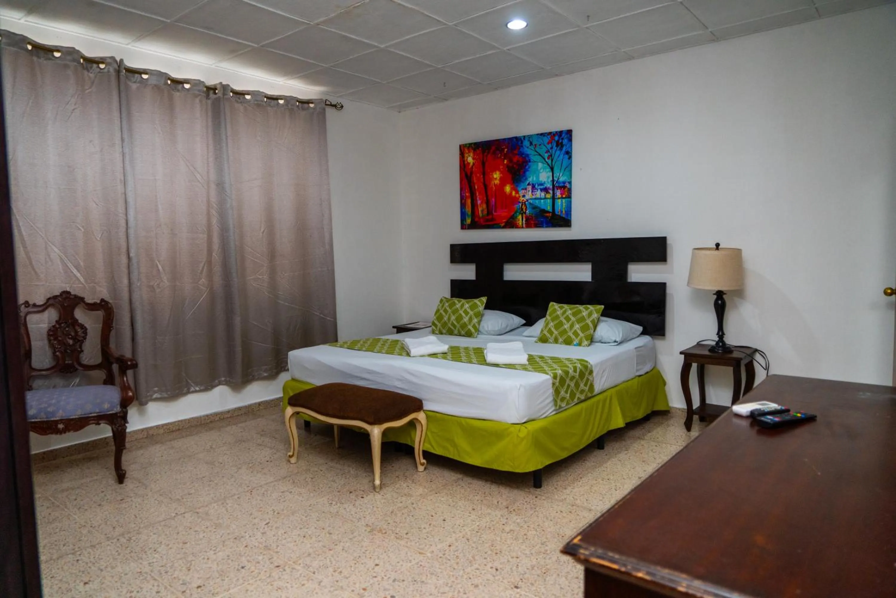 Bed in Suites & Apartments San Benito - Zona Rosa