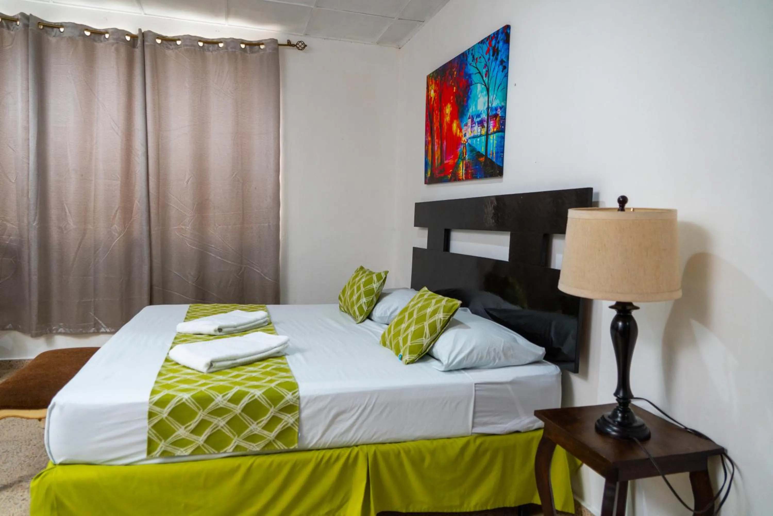 Bed in Suites & Apartments San Benito - Zona Rosa