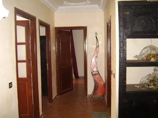 Manis Apartment Set in a Hotel Area