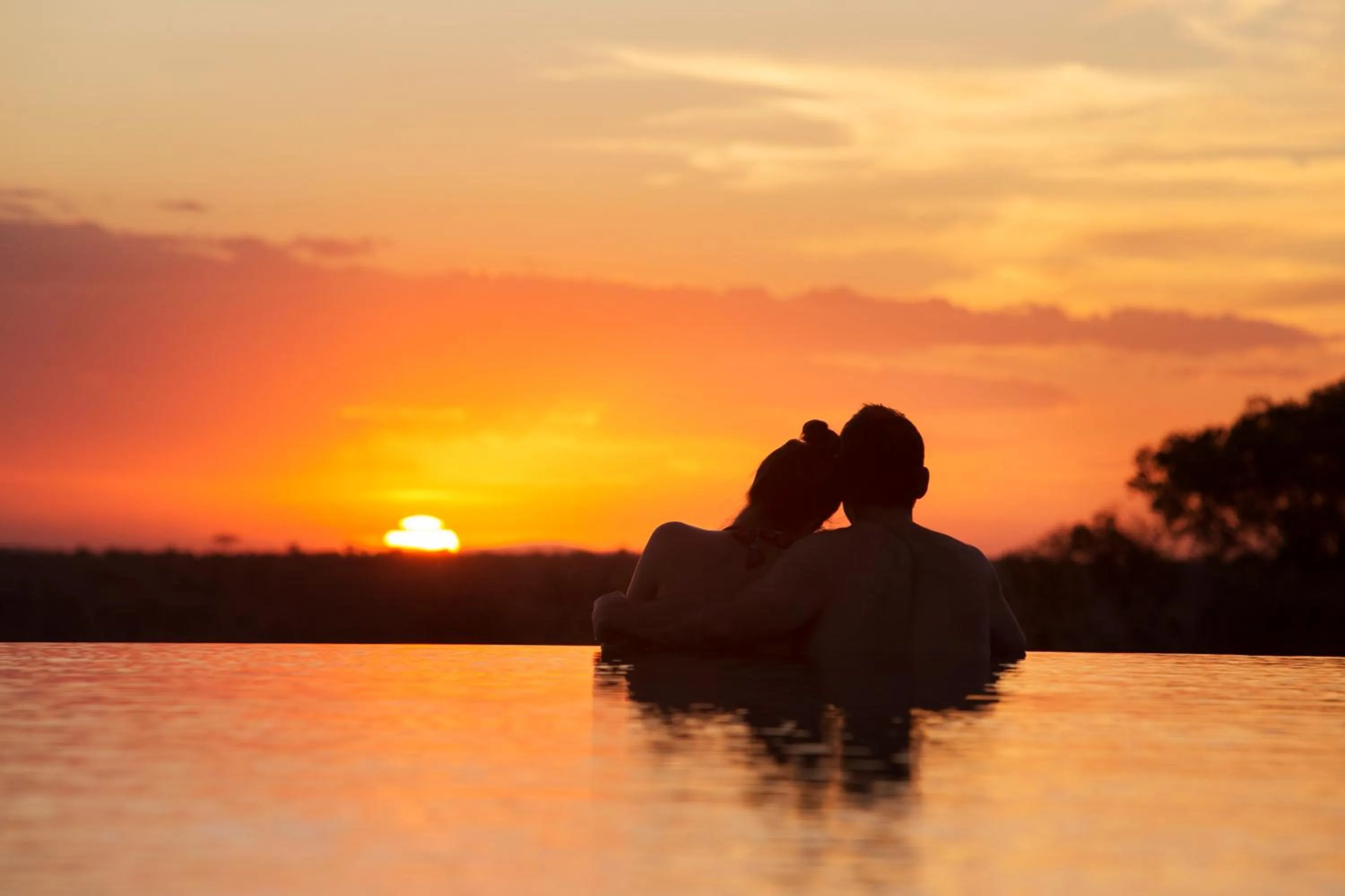 Swimming pool in Four Seasons Safari Lodge Serengeti