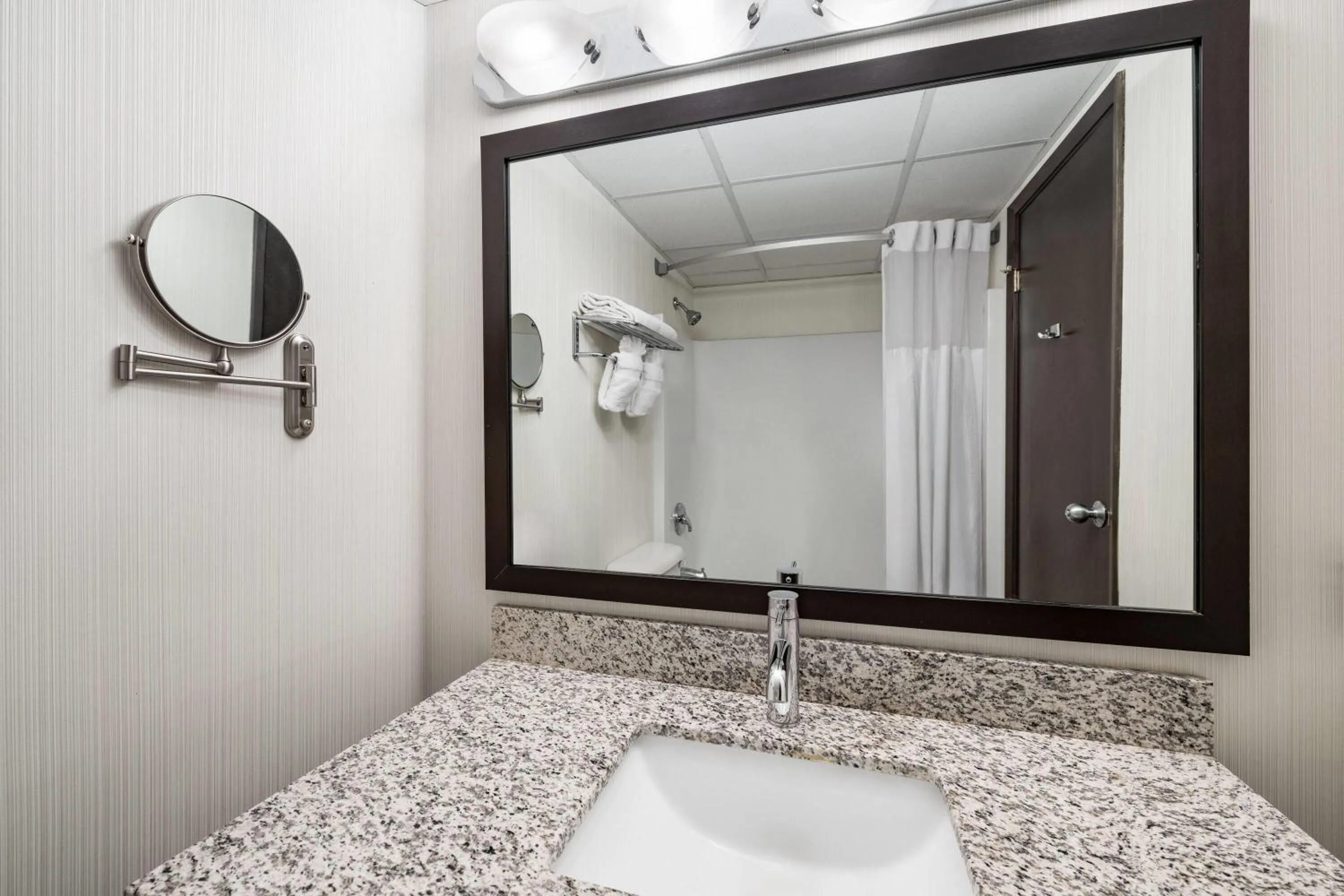 Bathroom in Ramada Plaza by Wyndham Regina Downtown