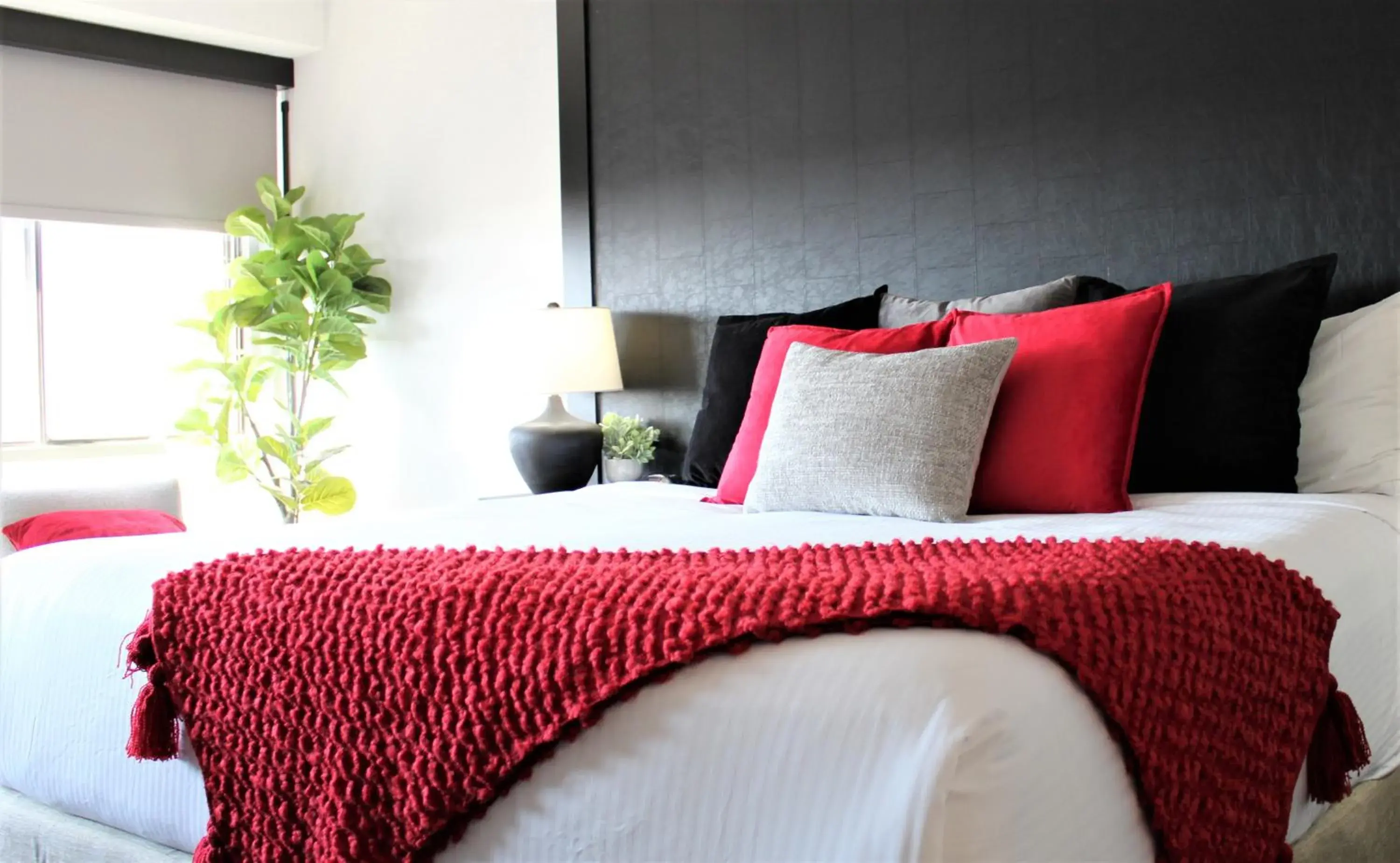 Penthouse King Suite with Sofa Bed in Ramada Plaza by Wyndham Regina Downtown Penthouse King Suite with Sofa Bed in Ramada Plaza by Wyndham Regina Downtown