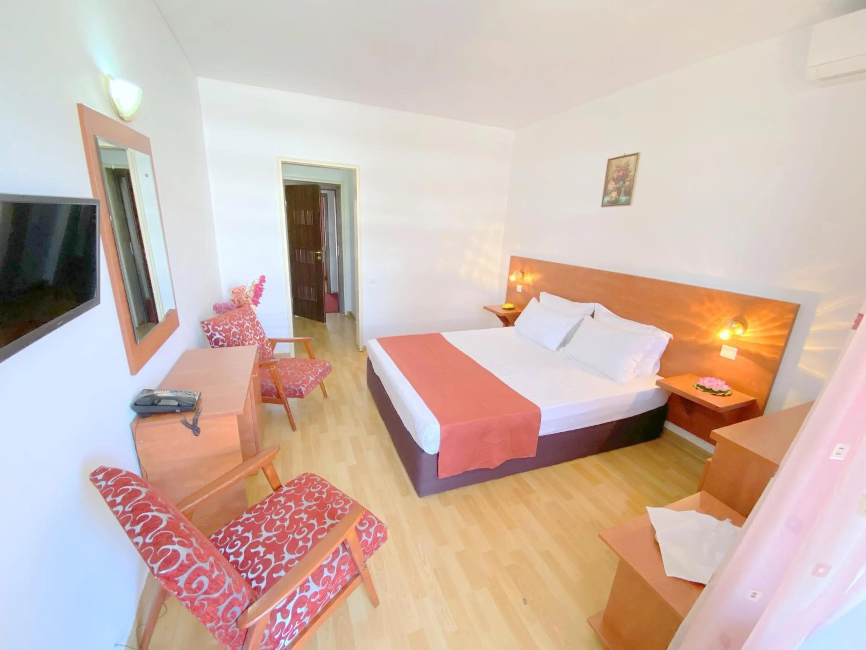 Photo of the whole room, Bed in Hotel Tomis Neptun